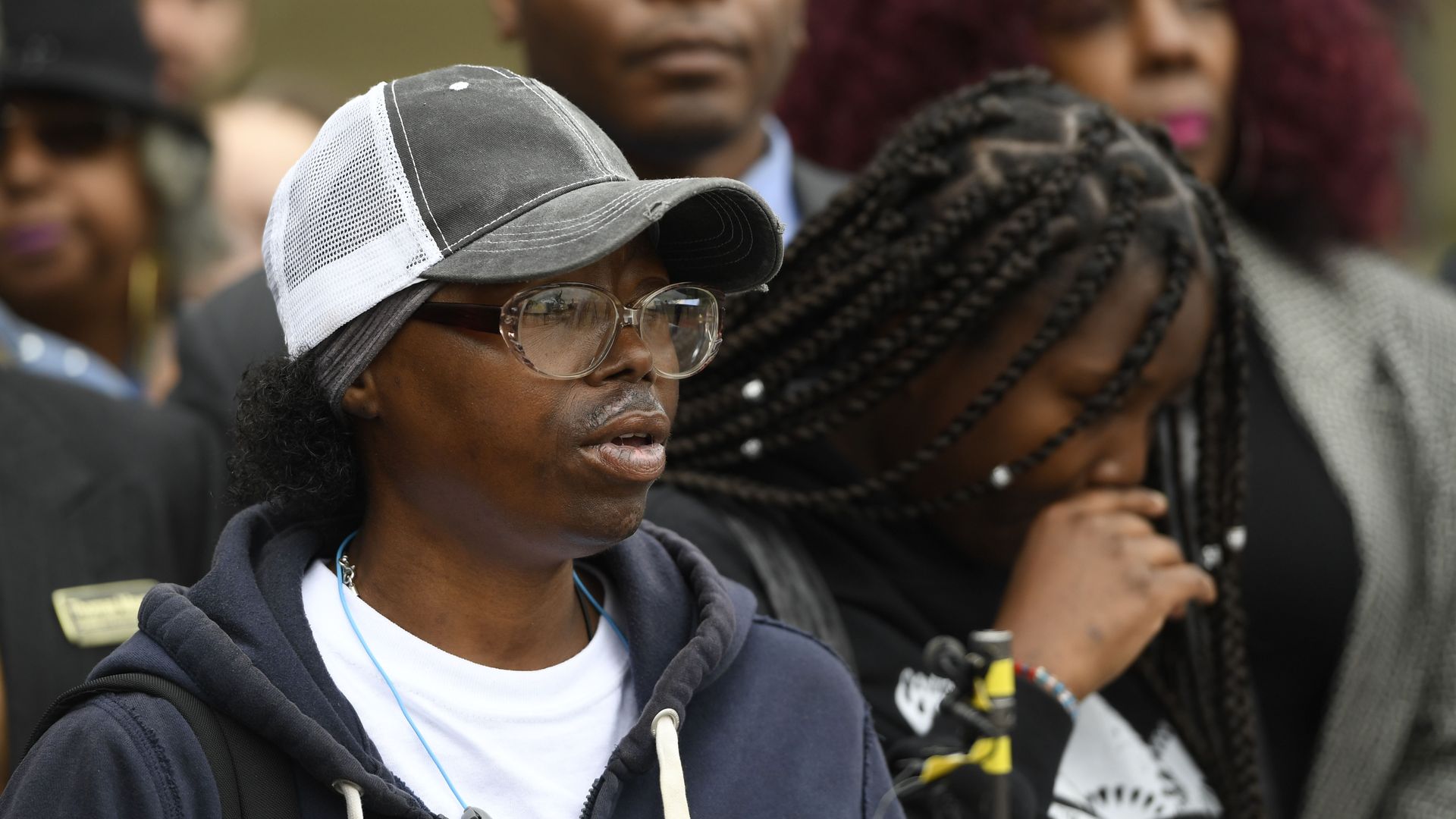 Sheneen McClain, left, mother of Elijah McClain, speaks during a press conference in 2019. Photo: Andy Cross/The Denver Post via Getty Images