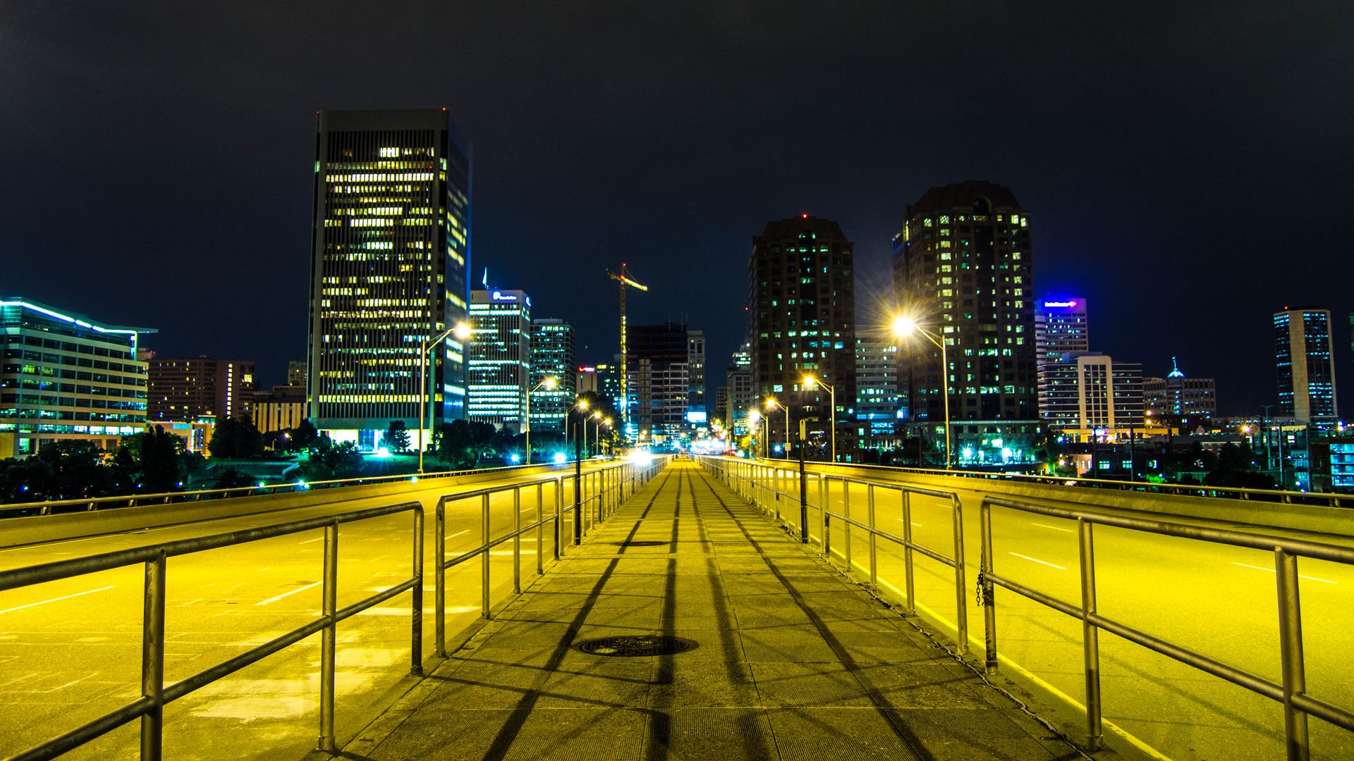 the Richmond skyline from the Manchester bridge