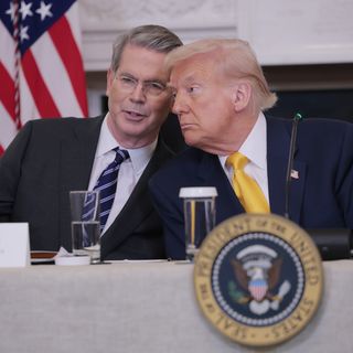 Ship escorts to start in Strait of Hormuz "soon," Trump officials say