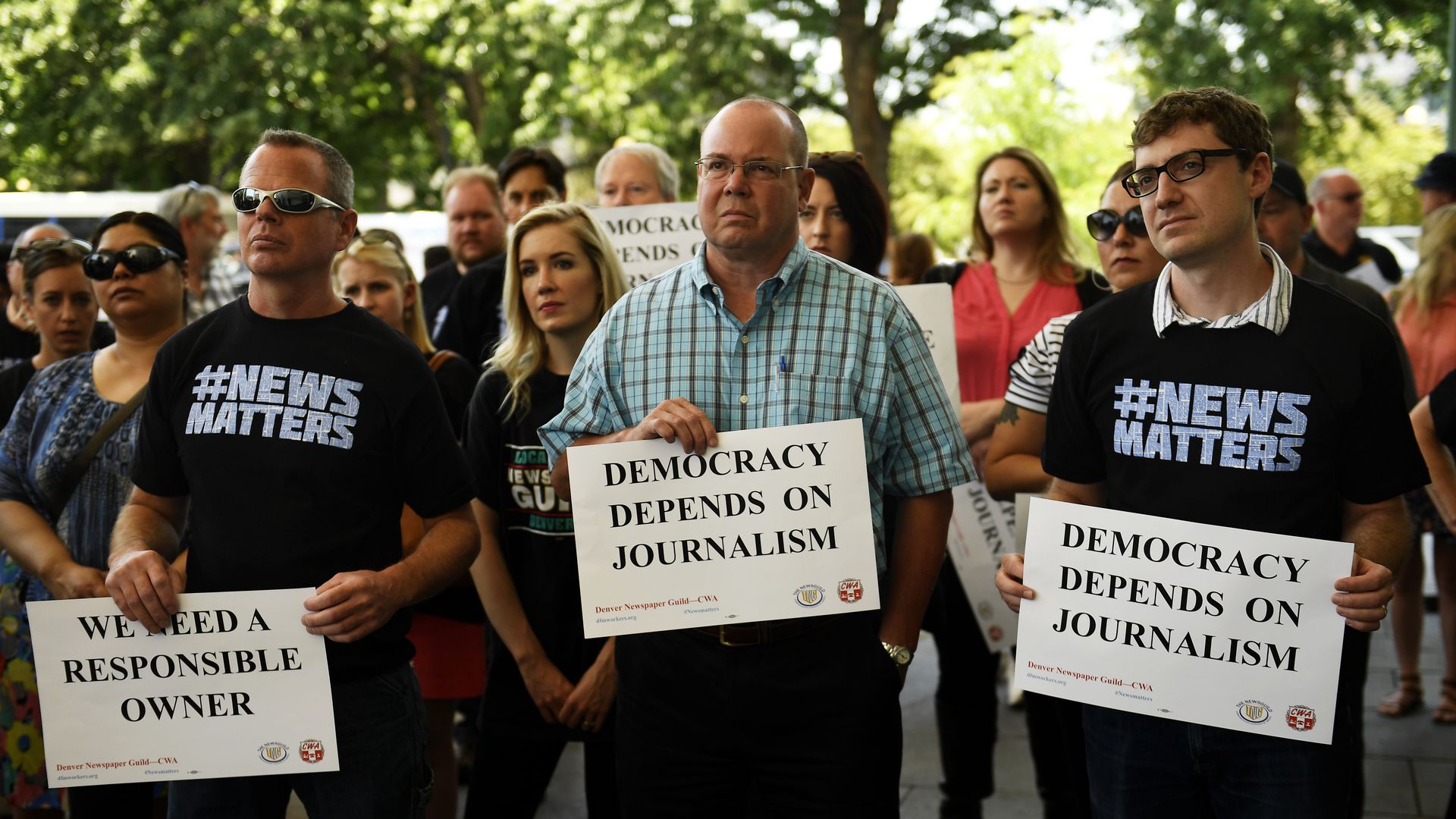 A photo of Denver Post employees holding a rally in 2016.