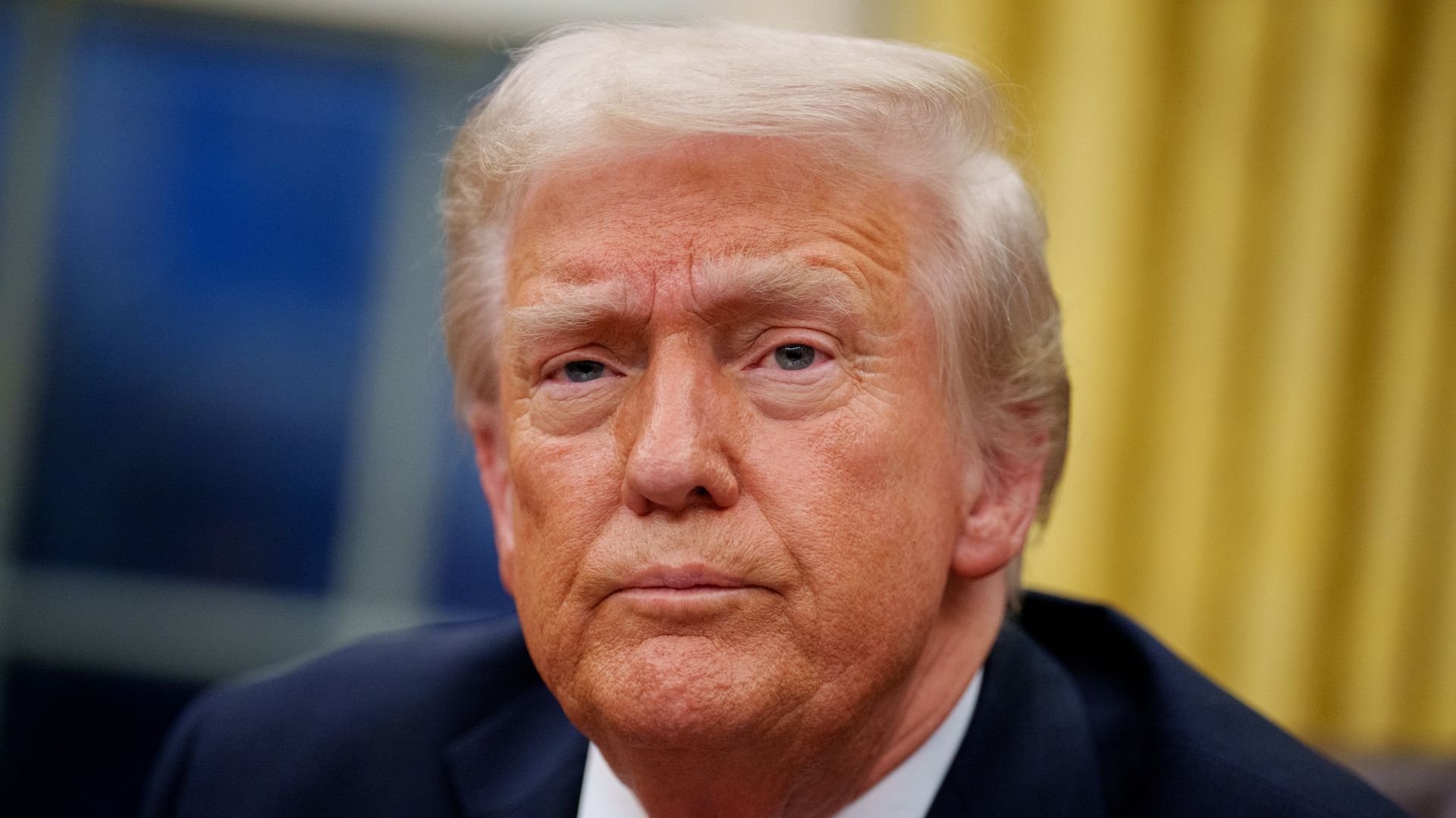 Apple Perbaiki Bug iPhone yang Salah Menampilkan Kata 'Trump' saat Dictation