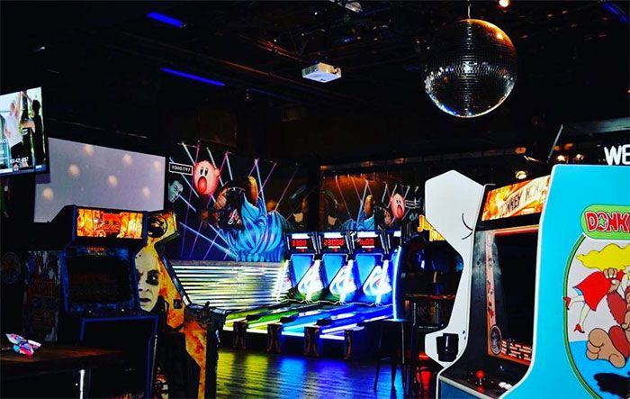 luckys-top-new-bar-in-charlotte