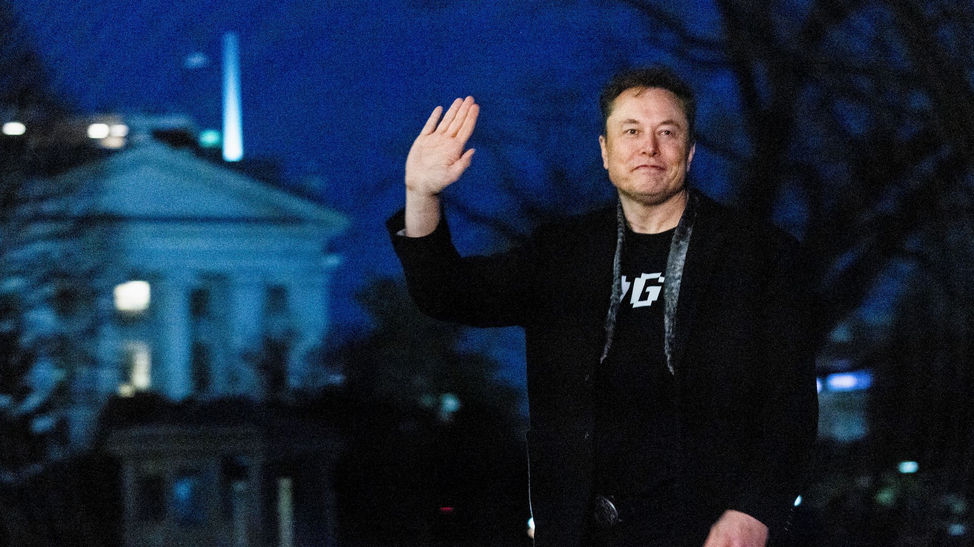 Image of Elon Musk, chief executive officer of Tesla Inc., walking on the South Lawn of the White House after arriving on Marine One in DC.