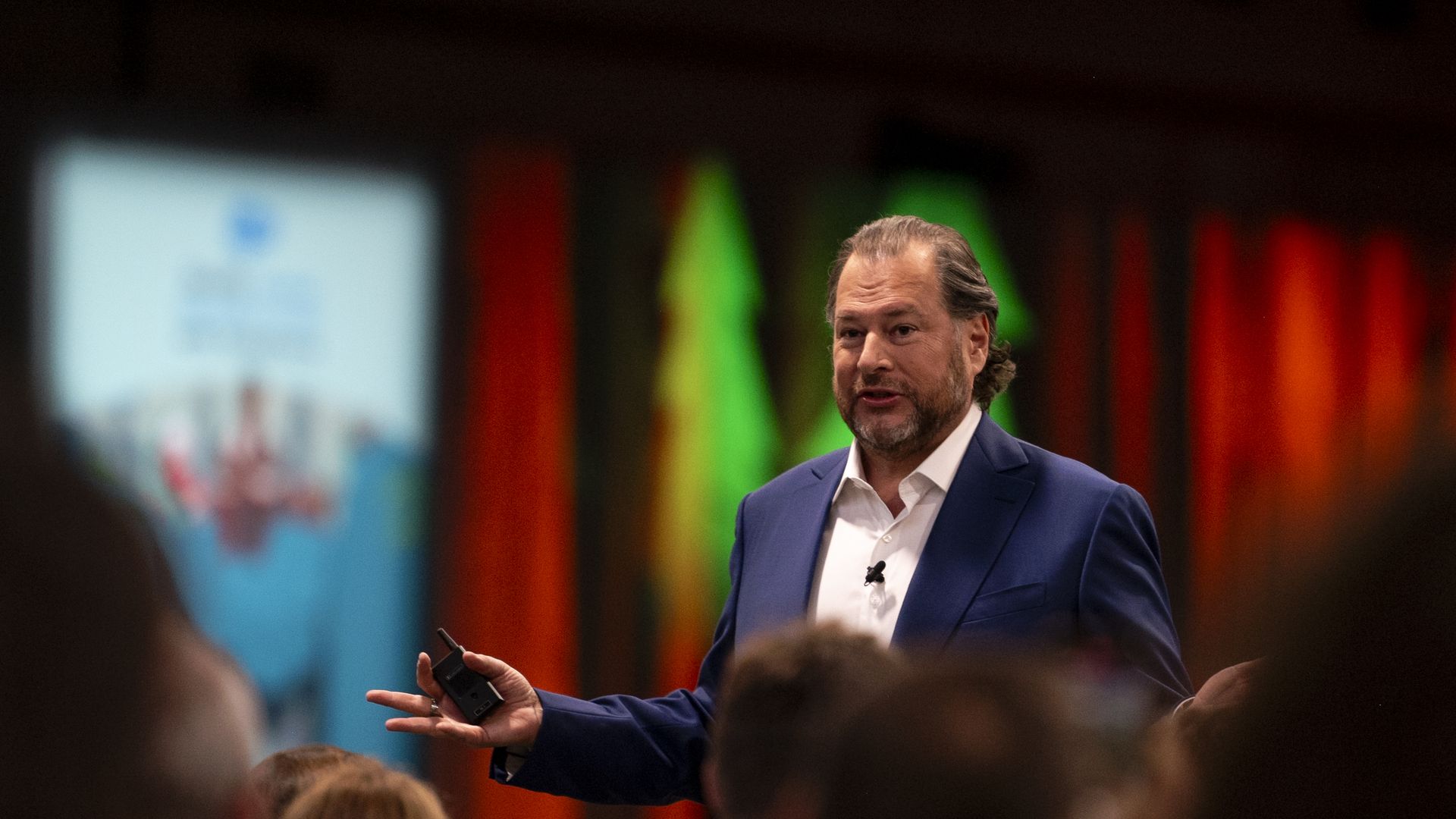 marc benioff holdings hands out