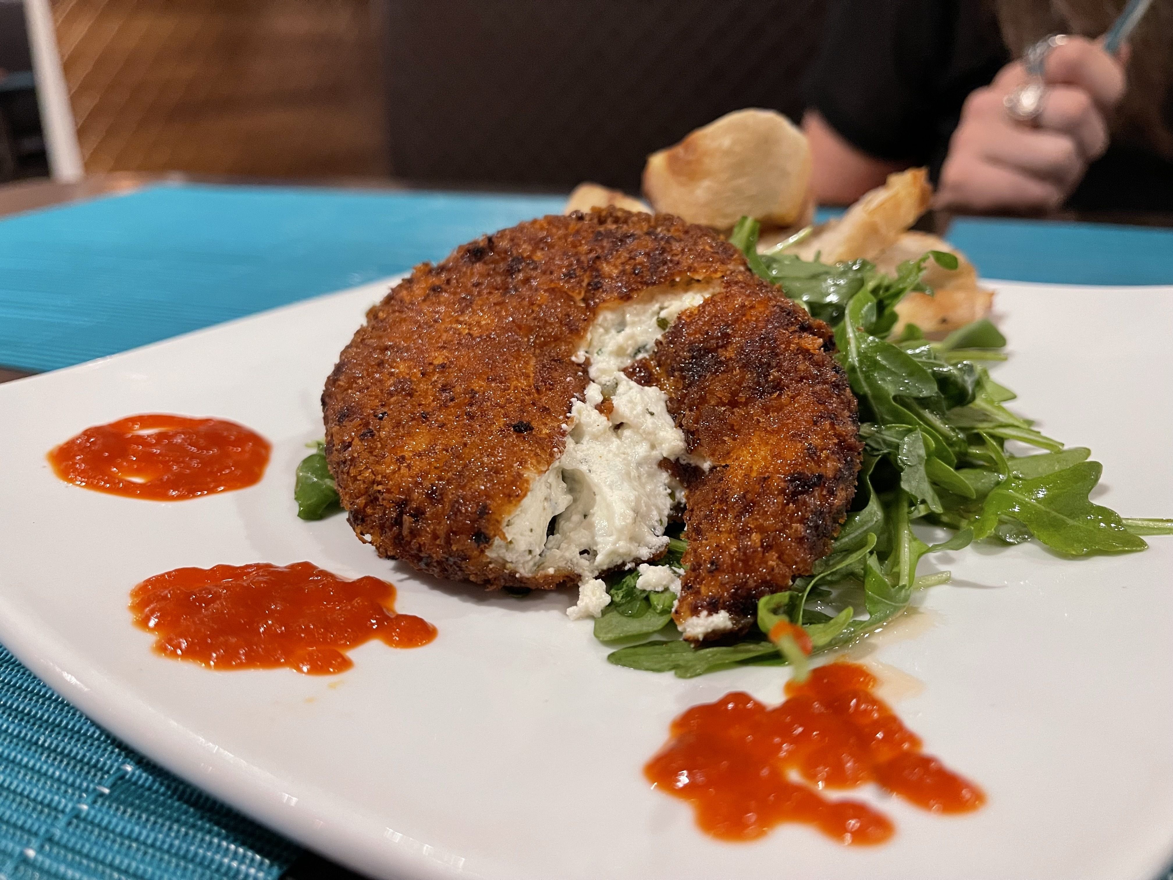 Bite Club: Dirty Shirley opens in St. Petersburg - Axios Tampa Bay