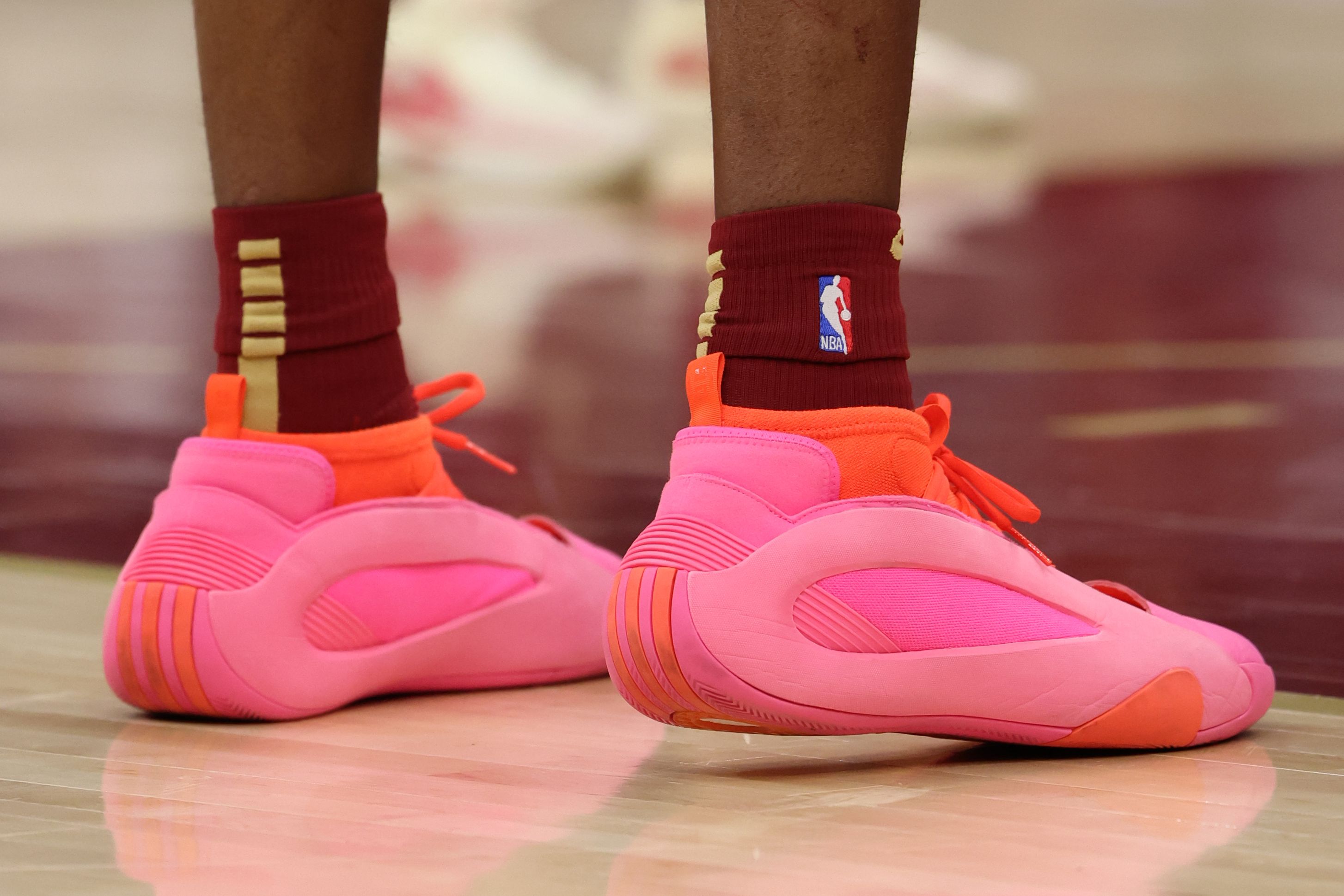 A close up of on-court shoes worn by NBA player Evan Mobley. 