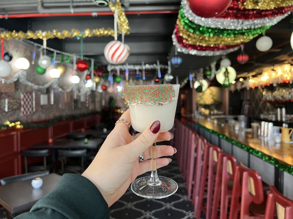 12 Christmas pop-up bars coming to Charlotte in 2023 - Axios Charlotte