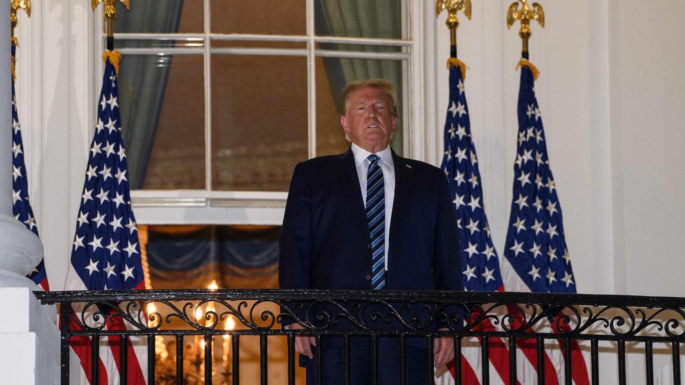 Trump walks into White House without mask after leaving Walter Reed