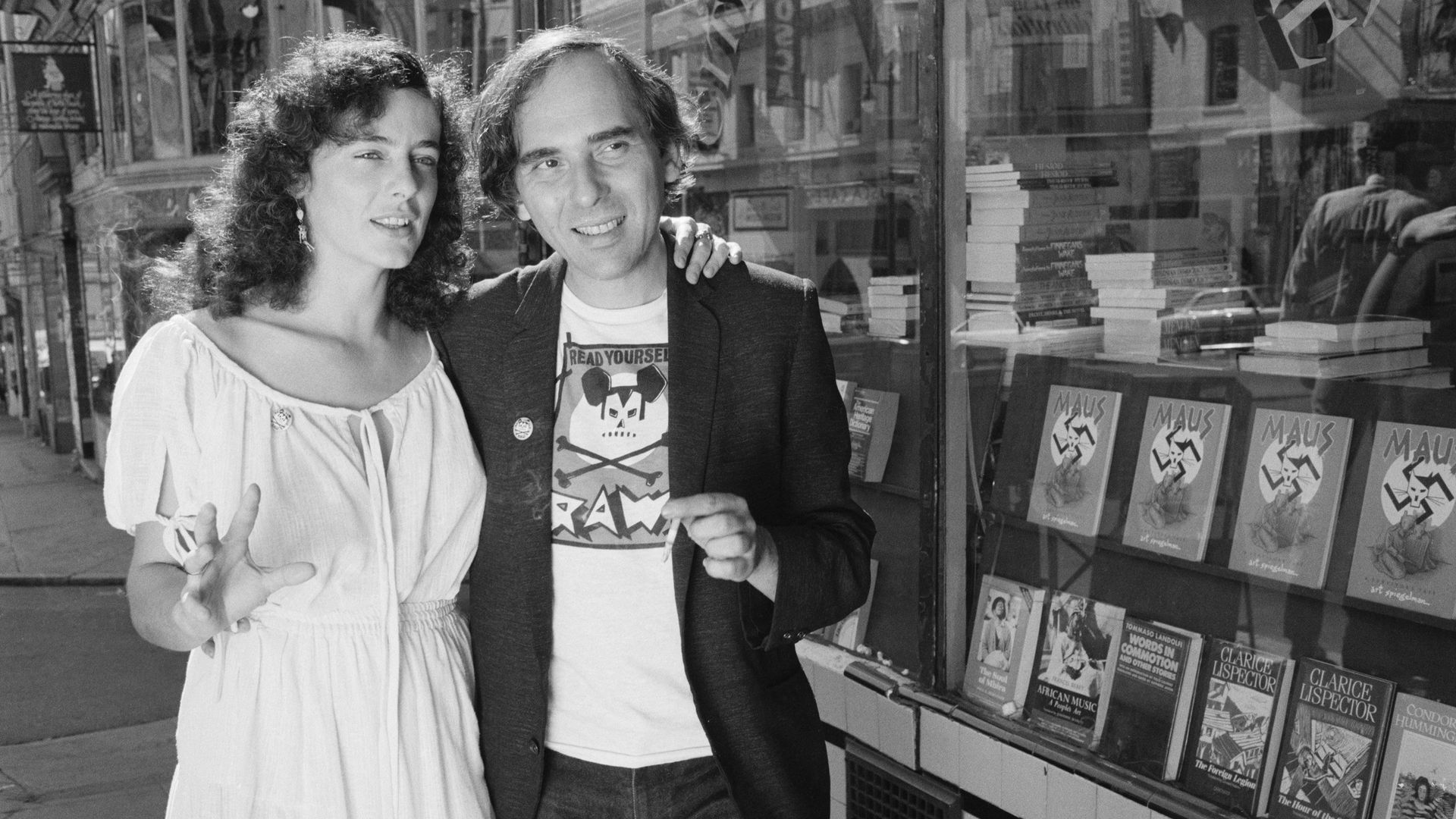 Art Spiegelman and Françoise Mouly, his wife, posing with a display of "Maus" in a book store in San Francisco in 1986.