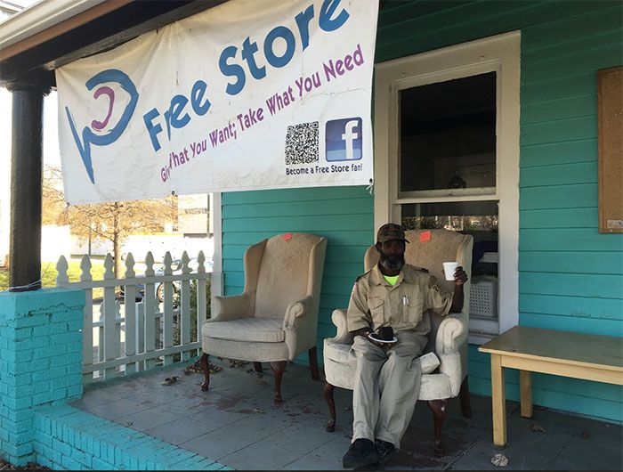 free-store-front-porch