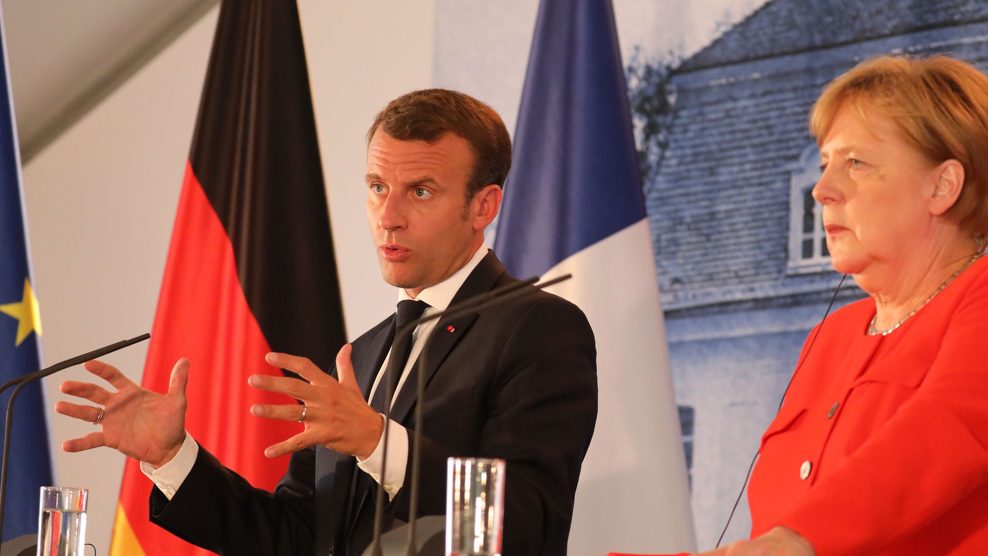 Emmanual Macron and Angela Merkel