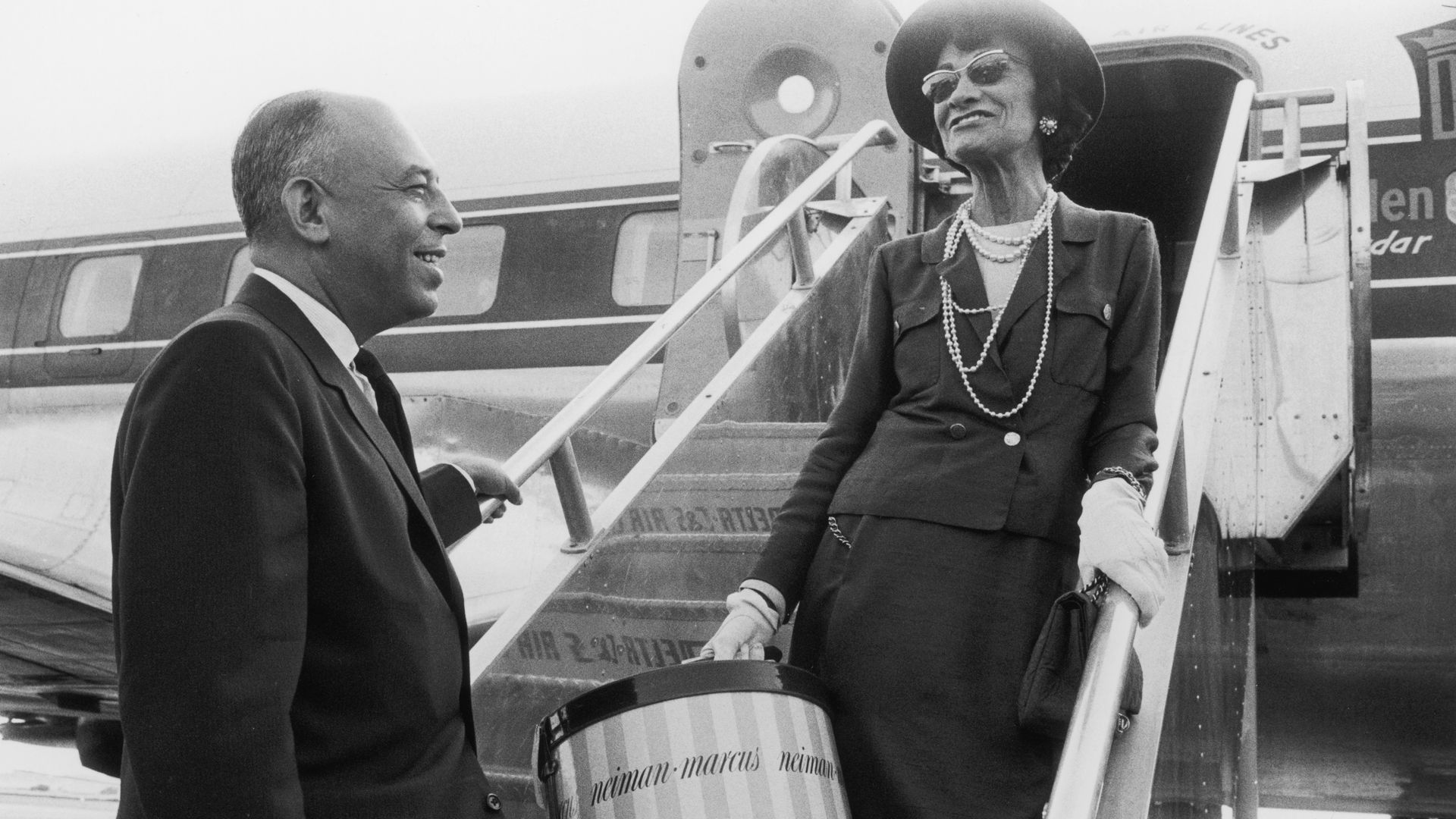 Stanley Marcus says goodbye to Coco Chanel in Dallas in 1957