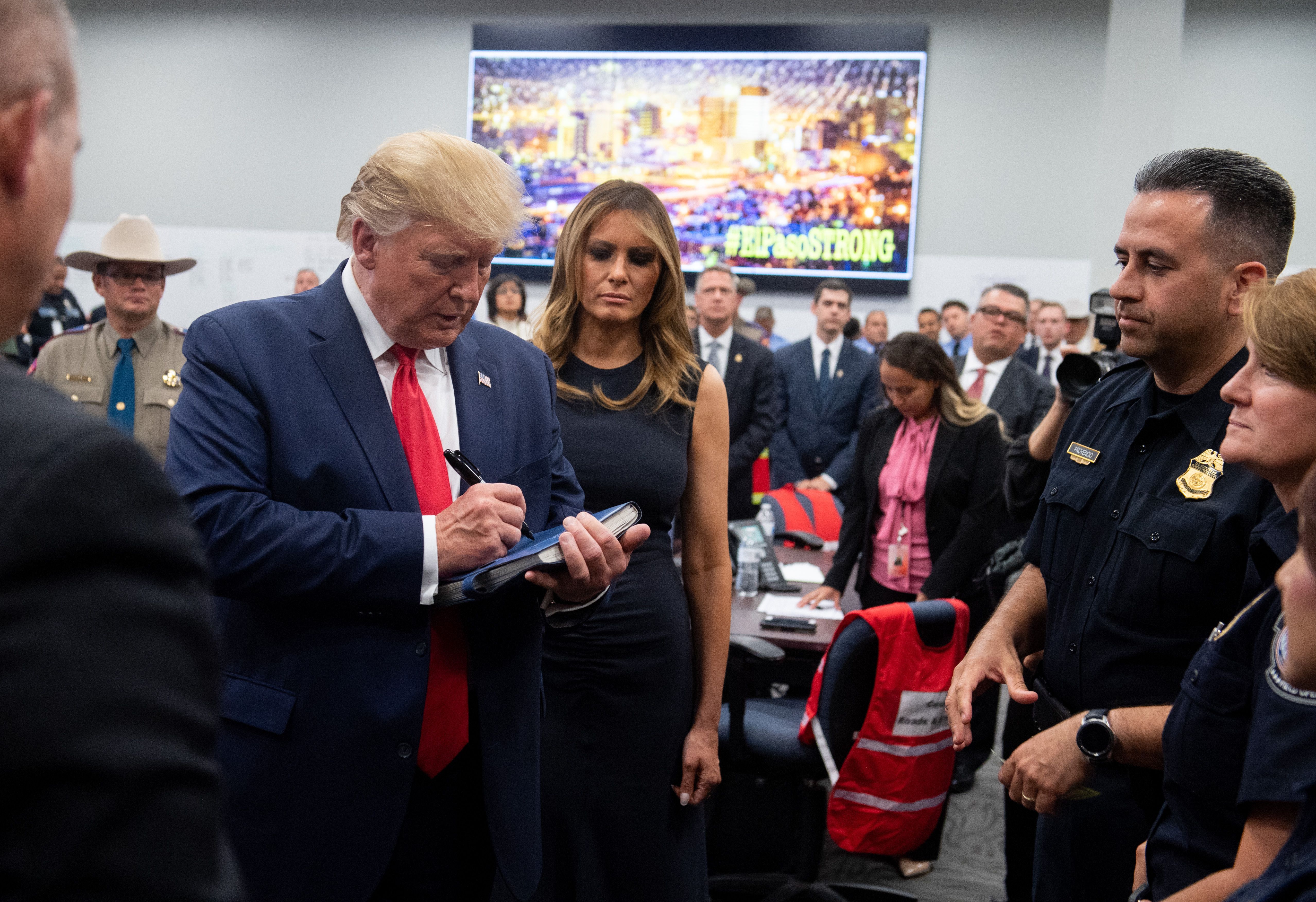  President Donald Trump and First Lady Melania Trump greet first responders as they visit El Paso)
