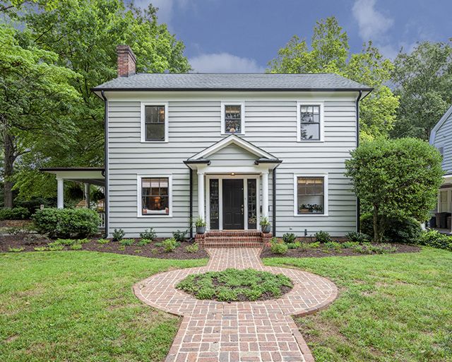 1726-The-Plaza-exterior