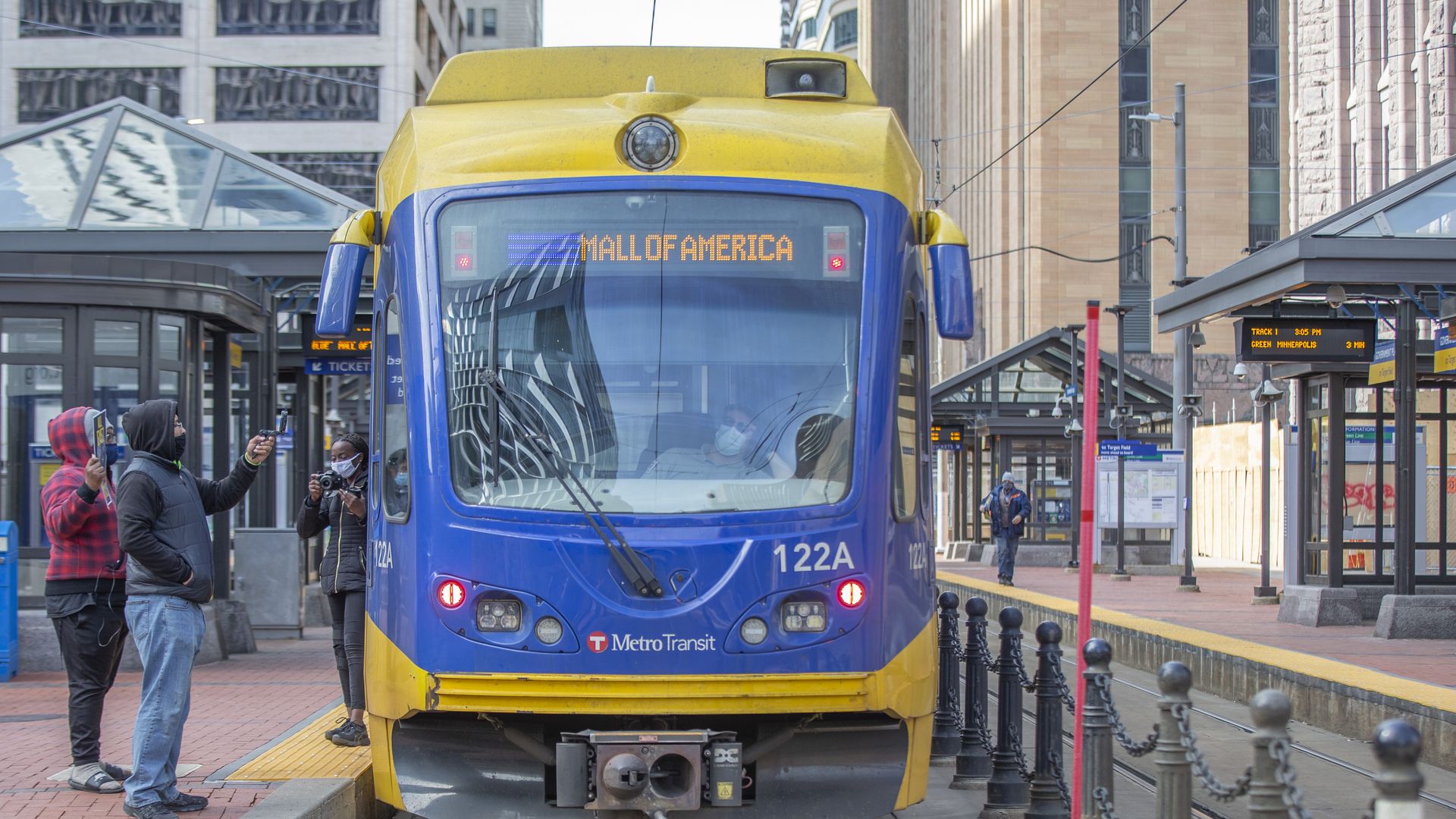 blue line train