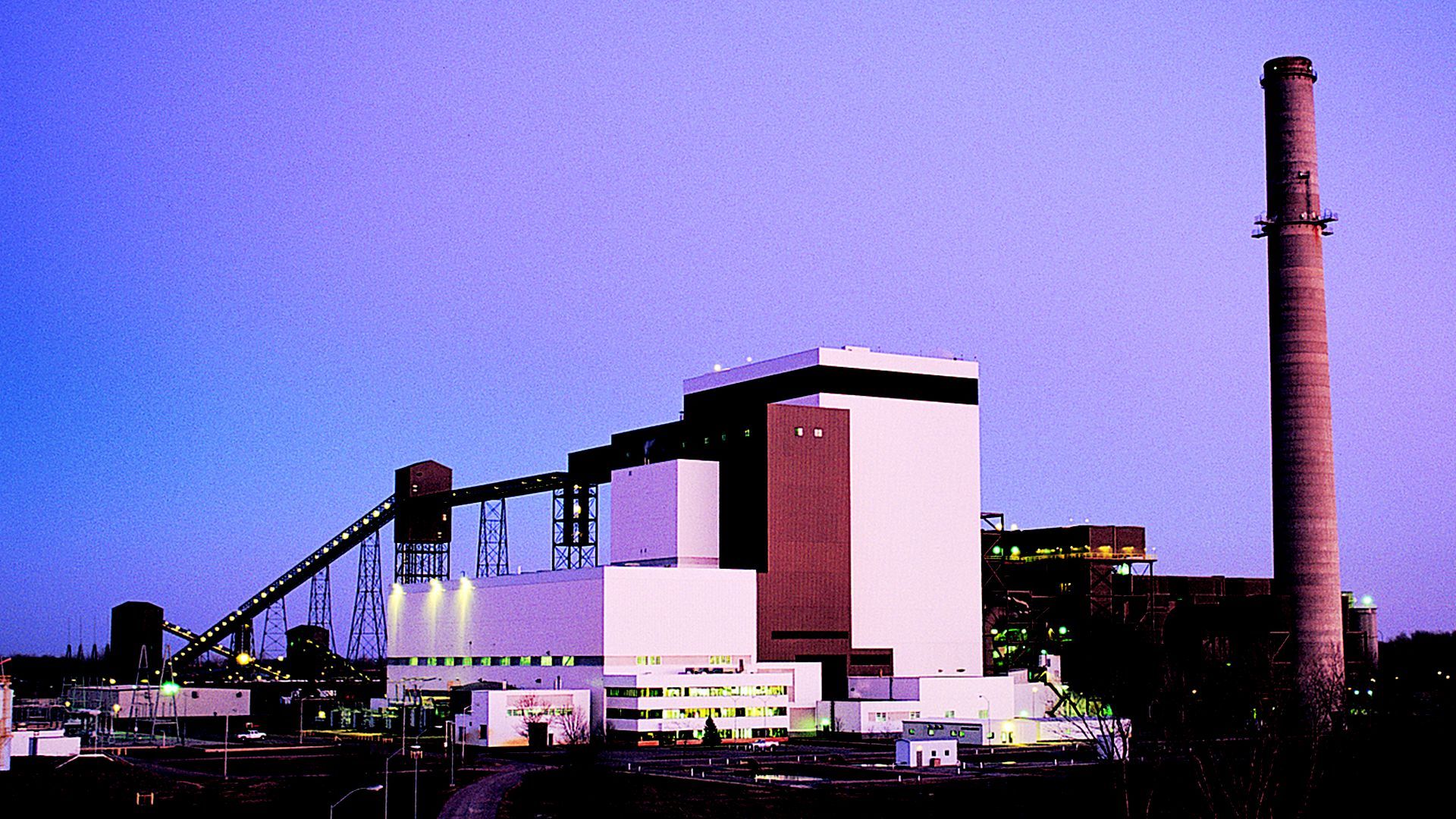 A photo of the MidAmerican's George Neal Center South plant near Sioux City.