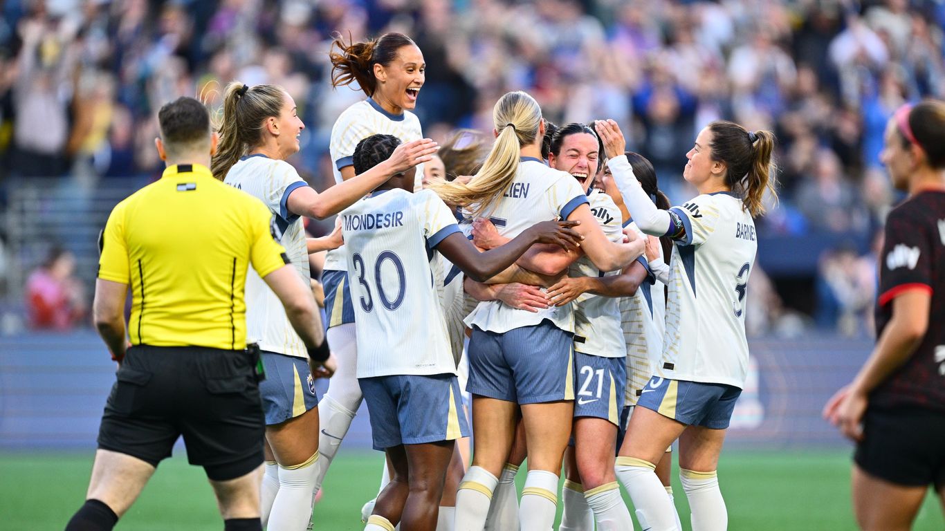 Reign rookie scores in Cascadia clash