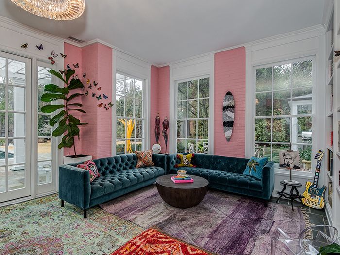 3021 Belvedere Ave sun room