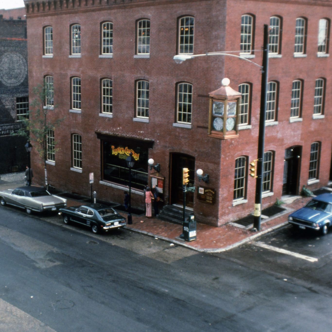 tobacco co richmond Article Boston BarHopper Its beginning to look a
