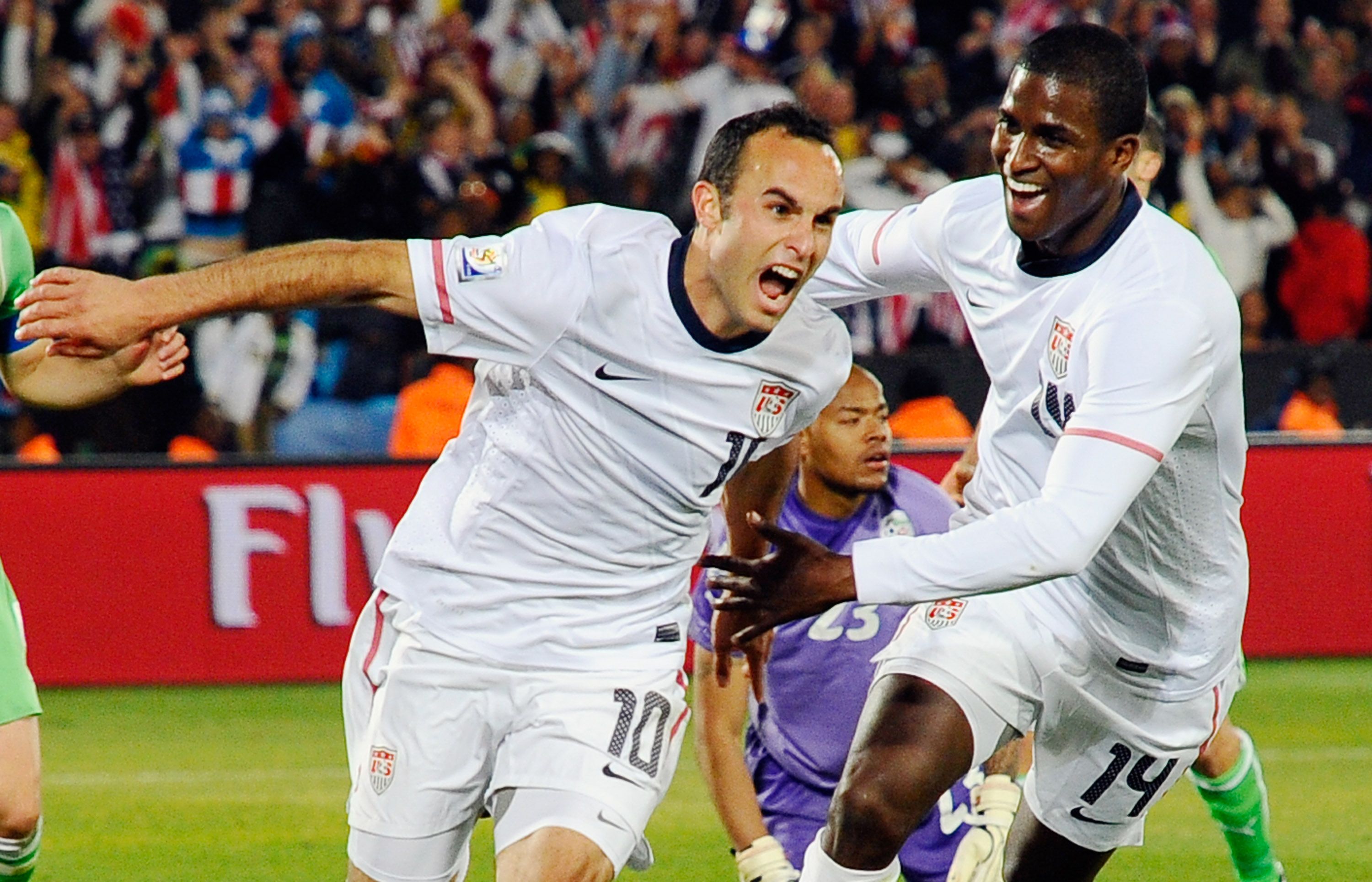 Landon Donovan celebrating