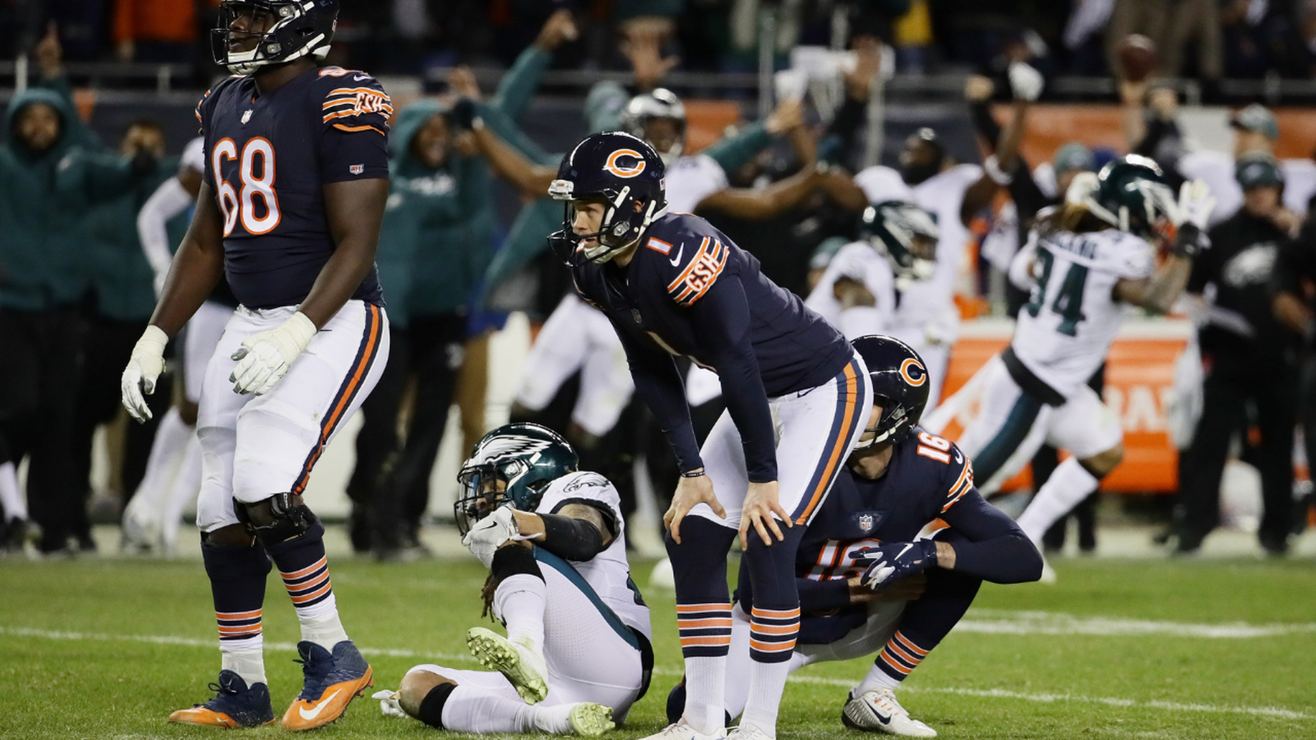Bears kicker Cody Parker reacts after missing a field goal attempt