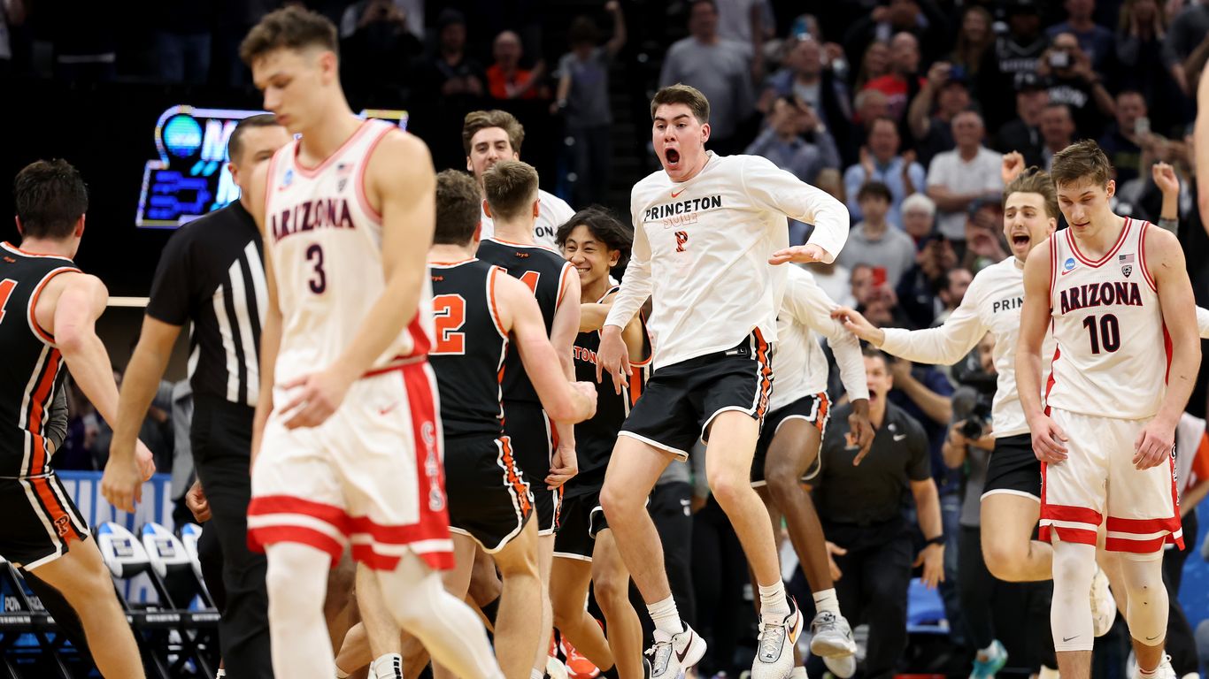 15-seed Princeton Defeats Arizona In Bracket-busting March Madness ...