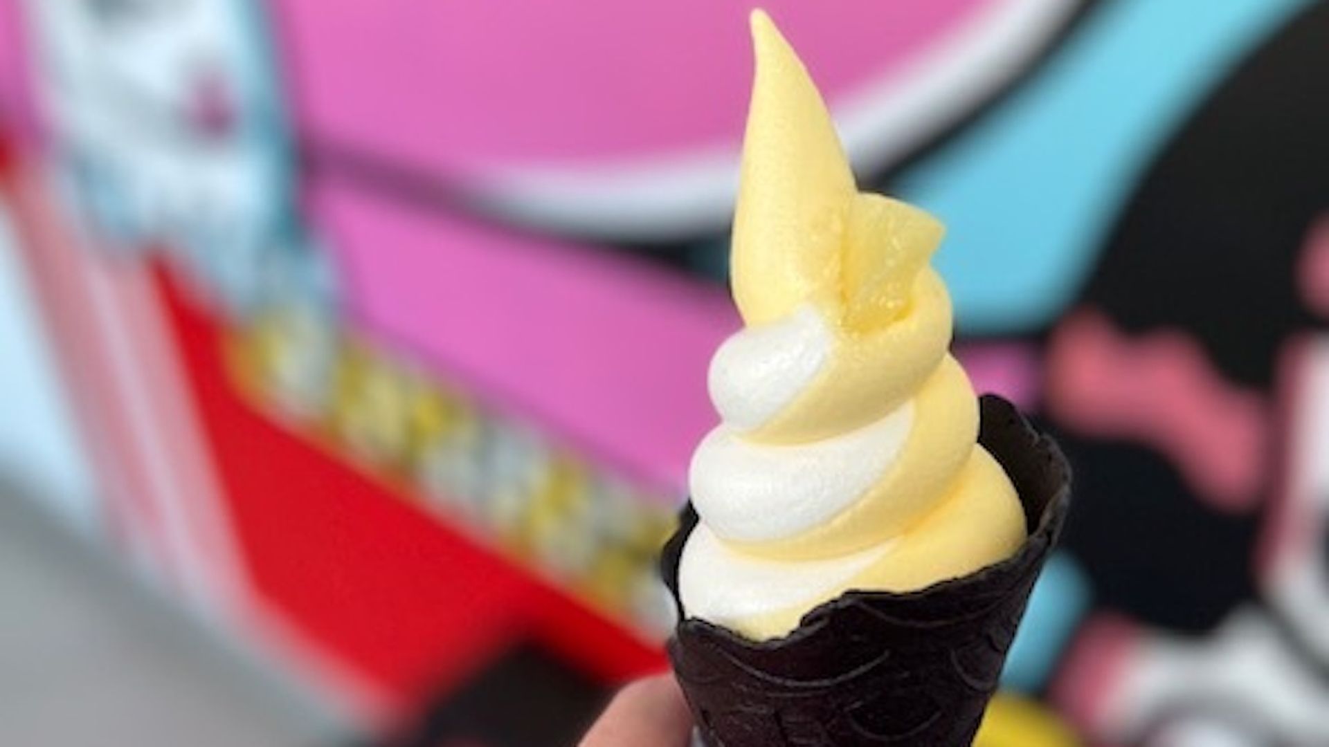 Swirtly cone