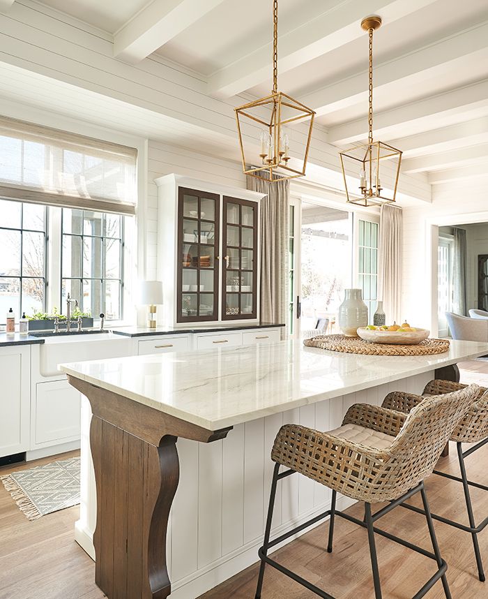 Home of the Year 2019 lakeside living kitchen