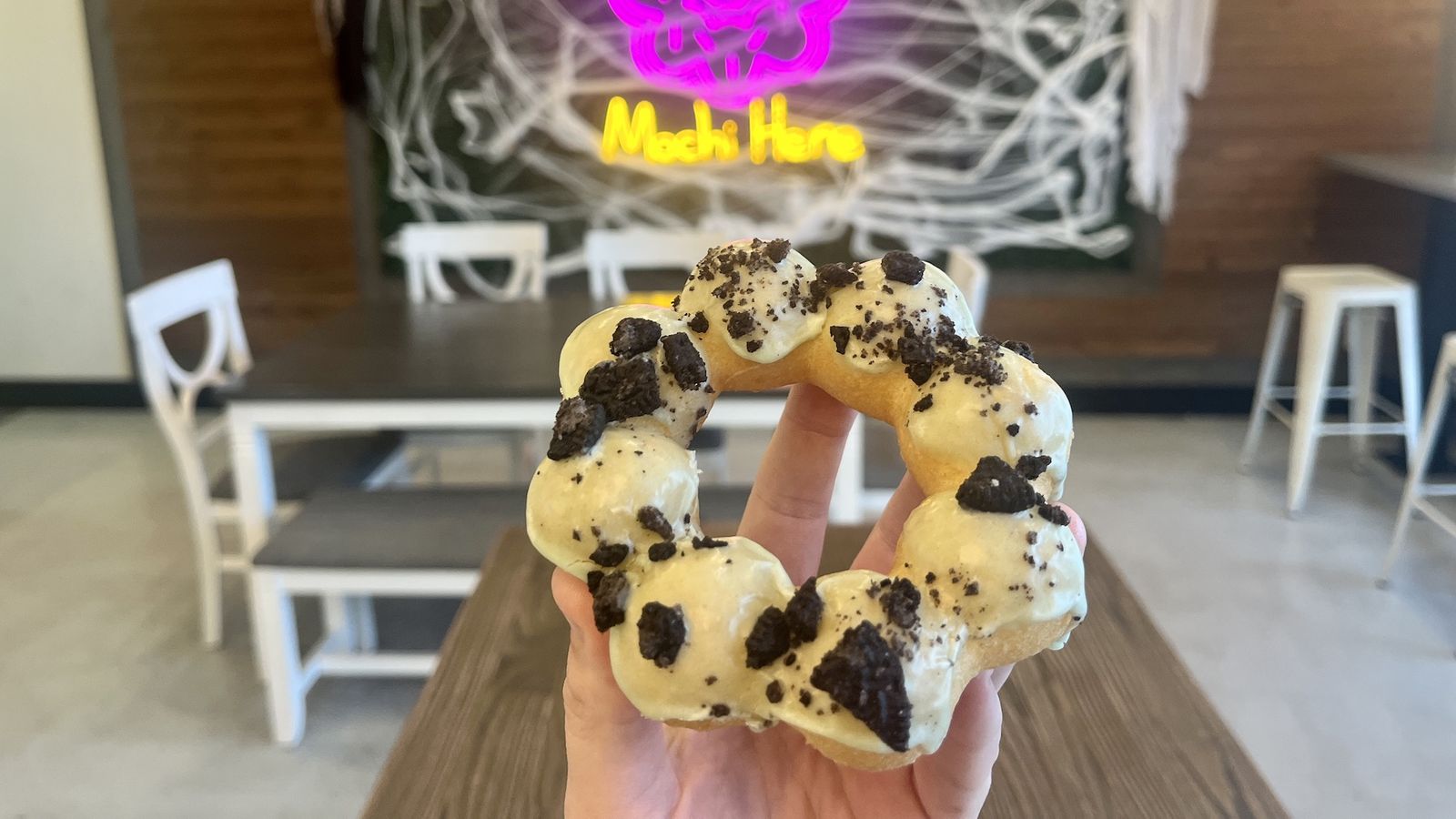 This bakery chain in San Diego makes donuts with mochi - Axios San Diego