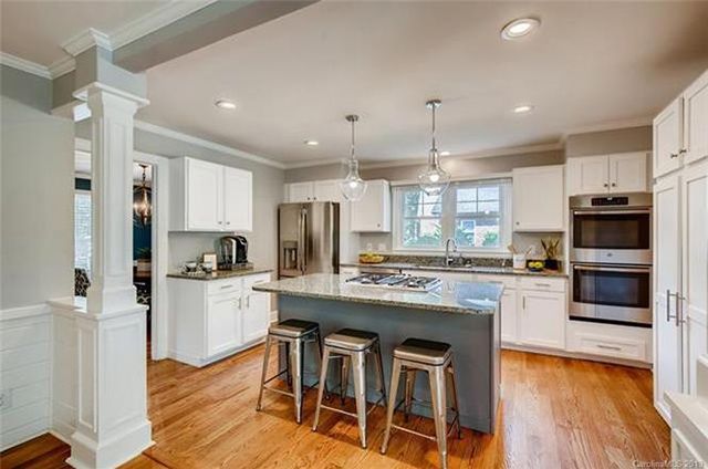 5119 Charmapeg Ave kitchen