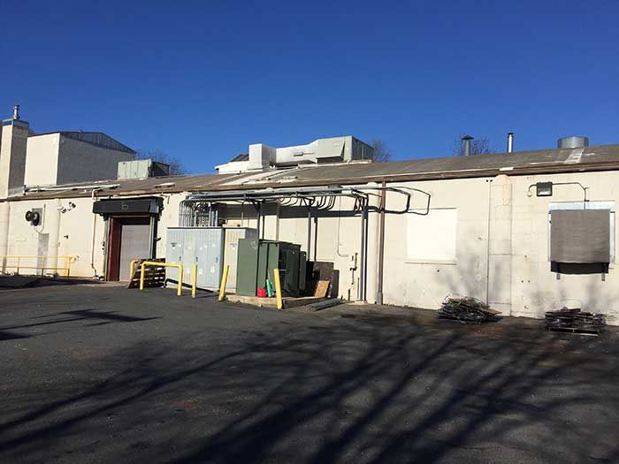 kellogg-plant-new-biz-entrances