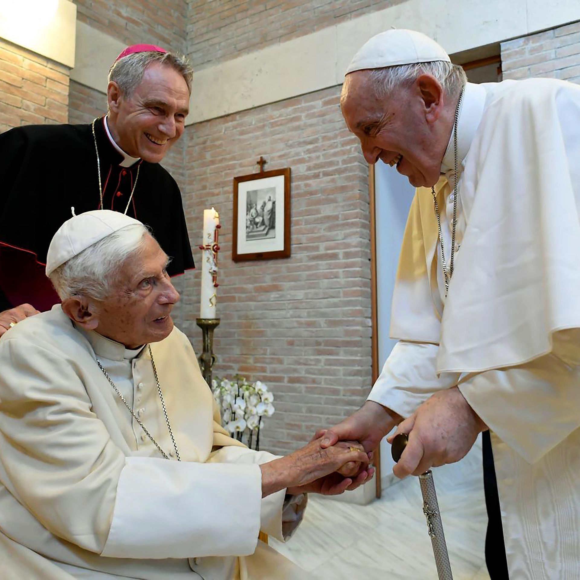 Udøve sport romersk Print Former pope Benedict's health is "worsening," Vatican says