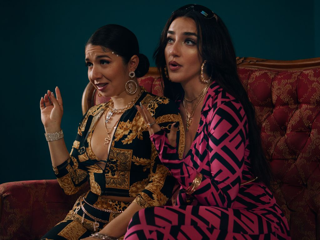 Return of The Chonga Girls: Viral stars bring comedy show to Miami - Axios  Miami