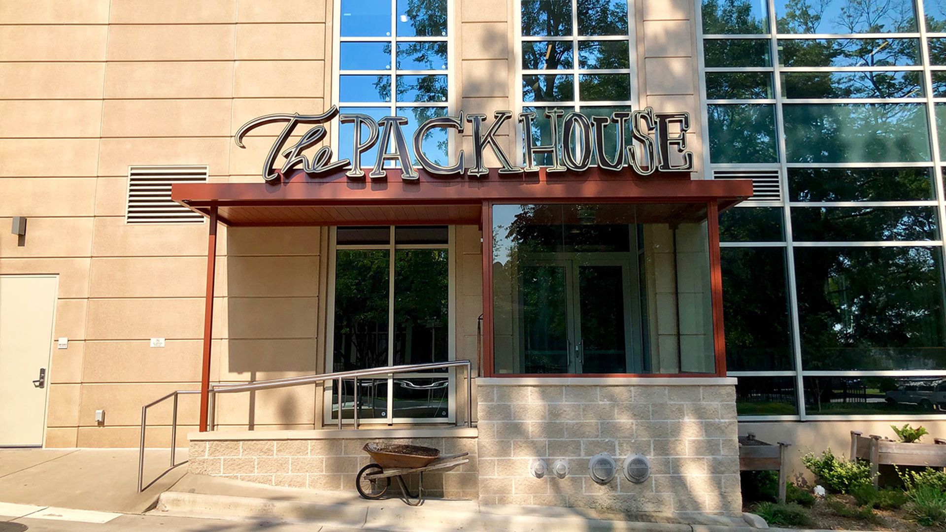 the packhouse boga mexicana charlotte