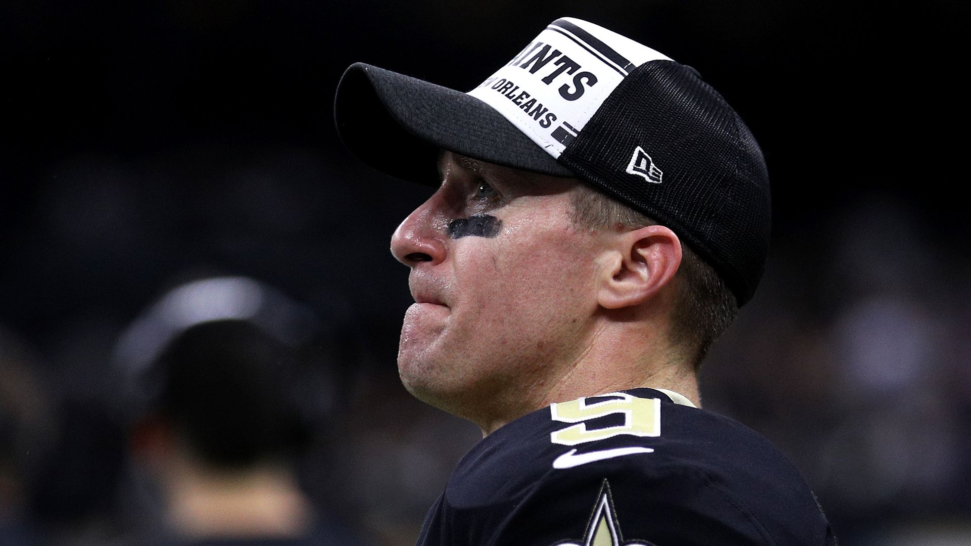 Quarterback Drew Brees #9 of the New Orleans Saints reacts to his 540th career touchdown pass.