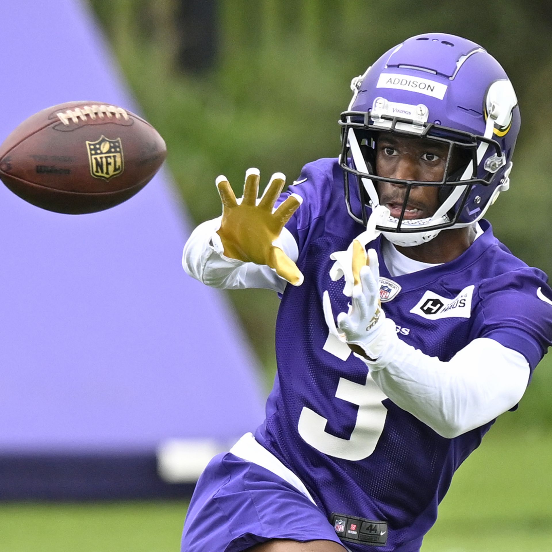 Vikings Training Camp: Danielle Hunter Helps Minnesota Become 'The