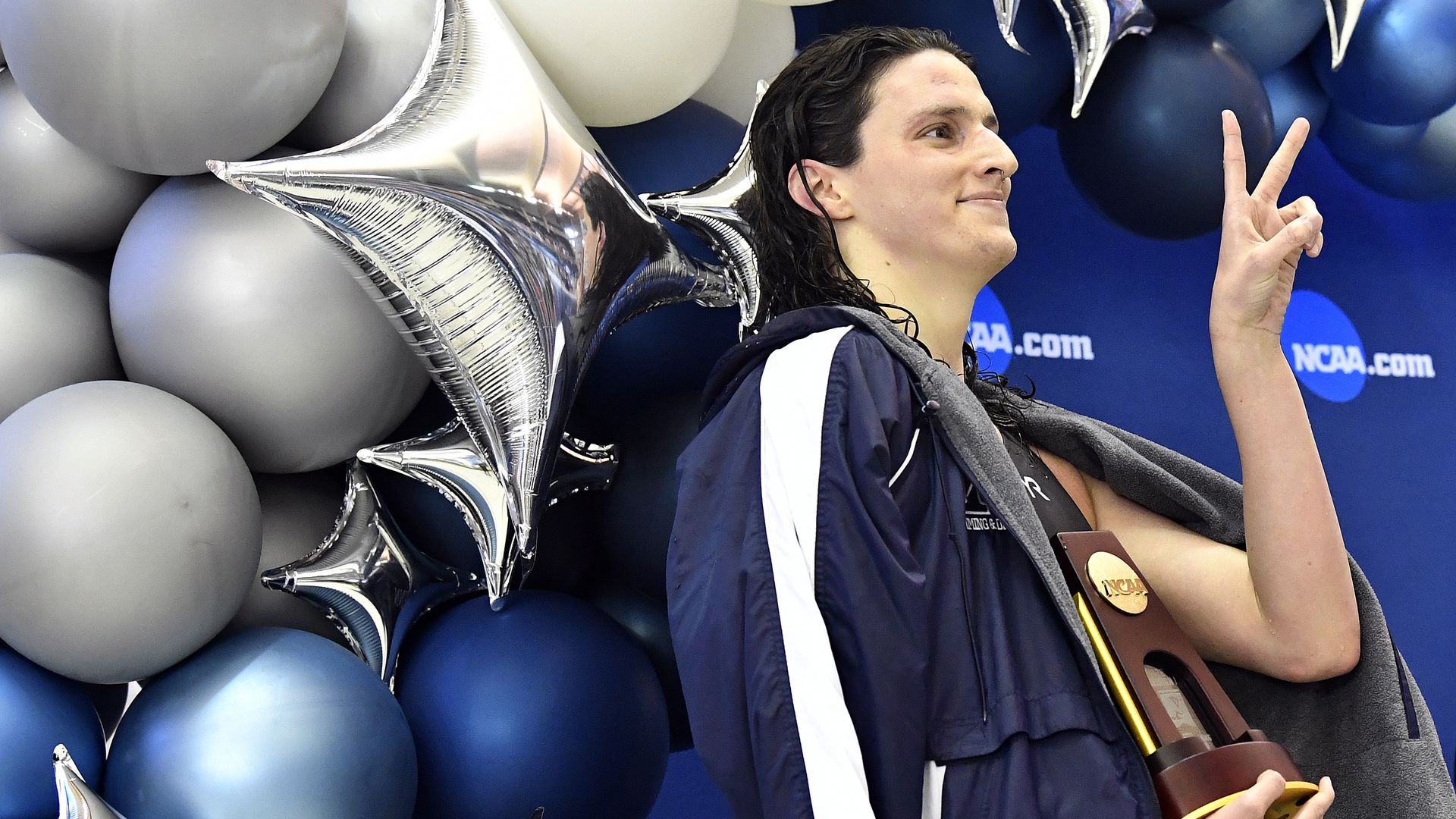 Lia Thomas becomes first trans athlete to win NCAA Division I title