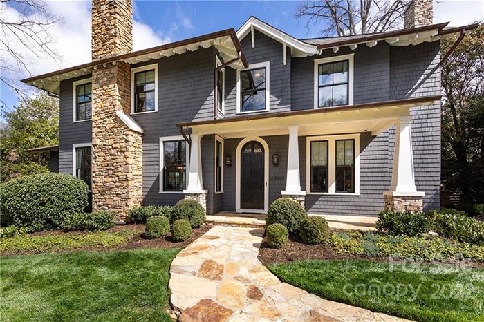 2209 Sherwood Ave. front