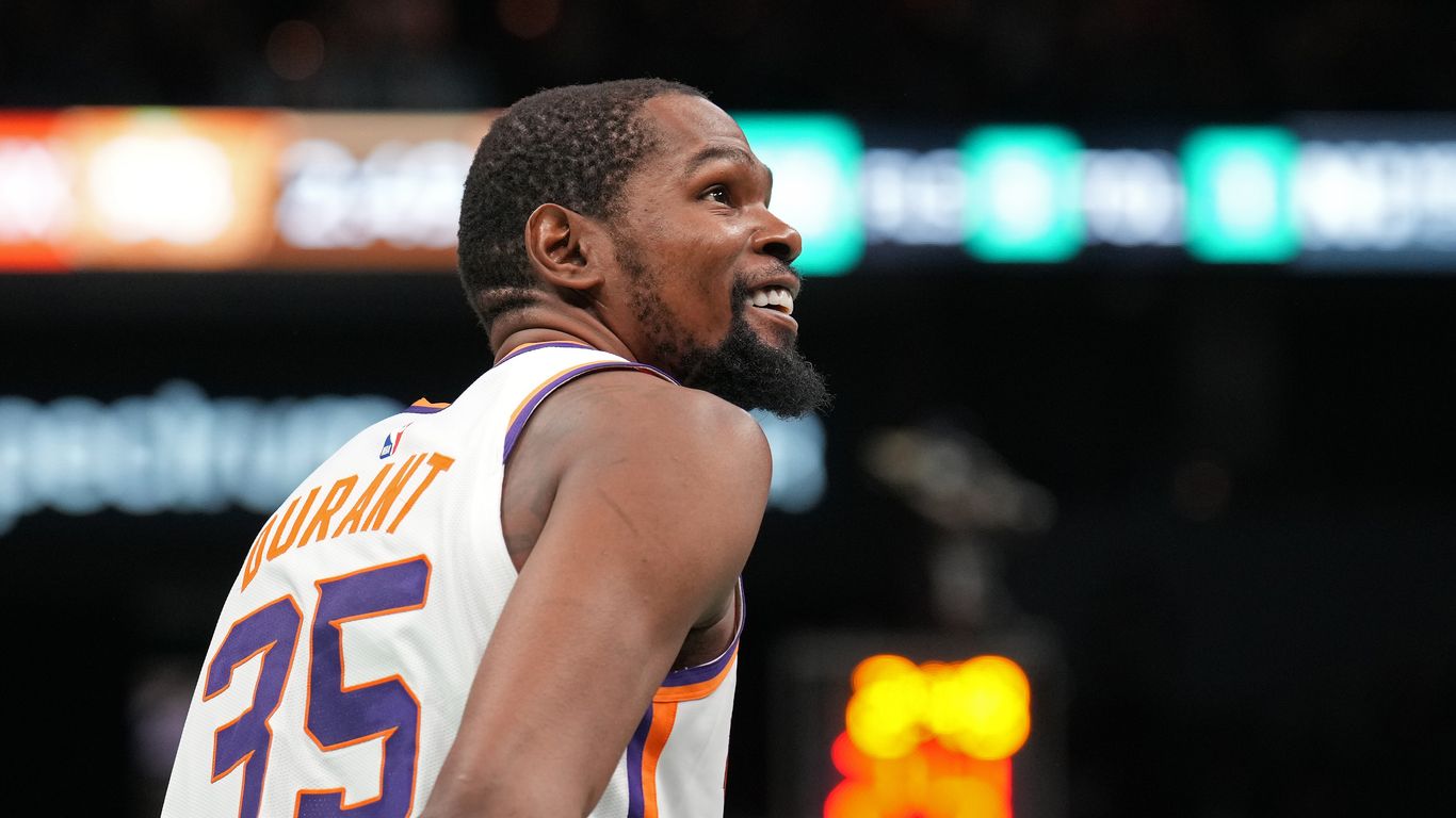 Kevin Durant Dazzles In Phoenix Suns Debut Axios Phoenix Kevin Durant Dazzles In Phoenix Suns Debut Axios Phoenix