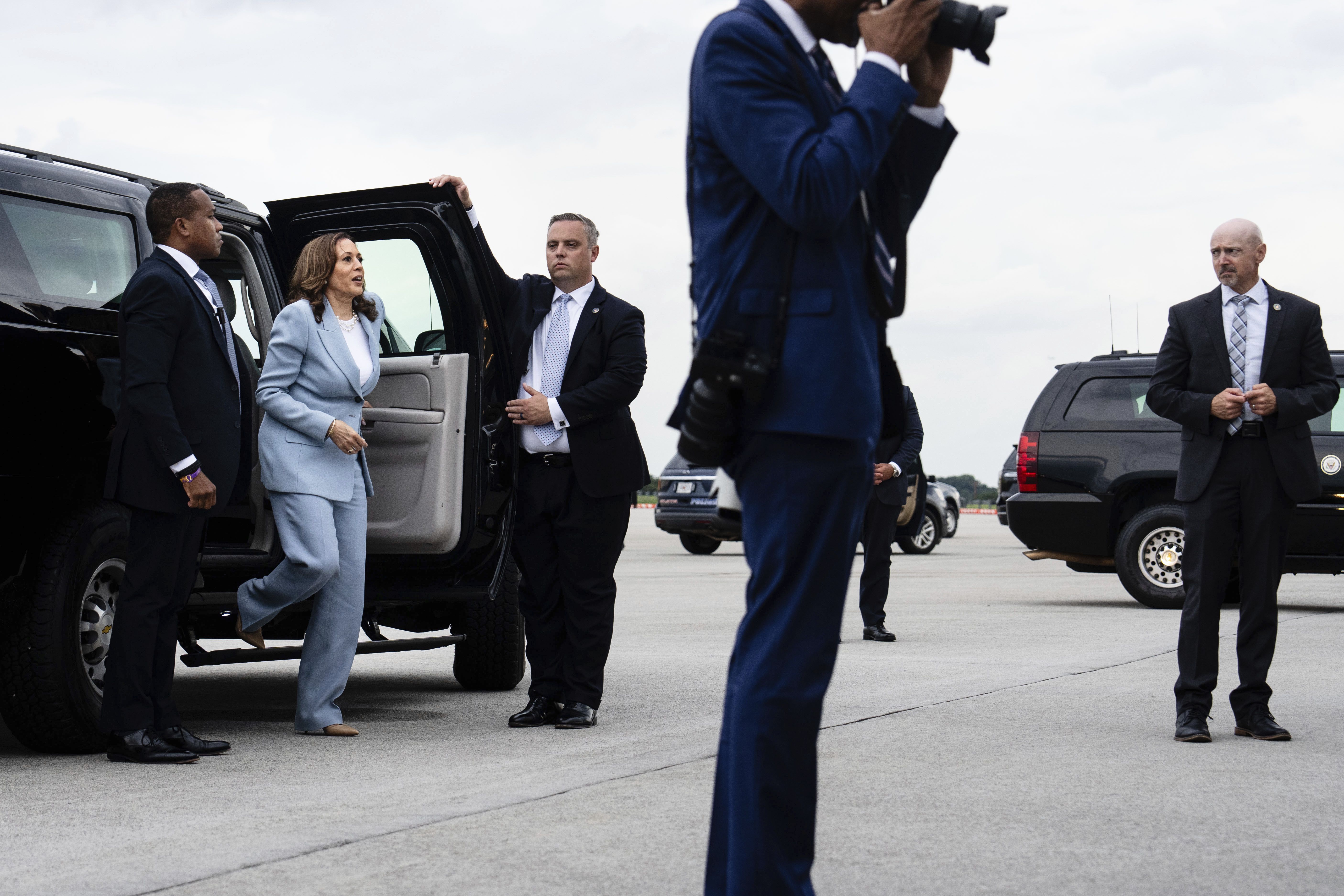 Vice President Kamala Harris walks to board Air Force Two in Atlanta yesterday.