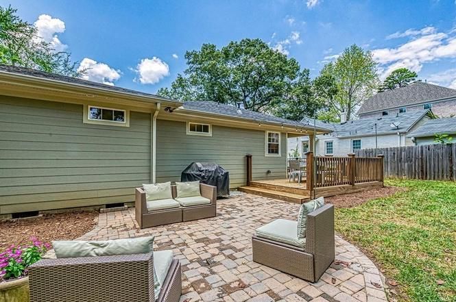 3239 Pinehurst Pl back