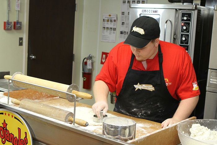 roger-bojangles-biscuit-maker