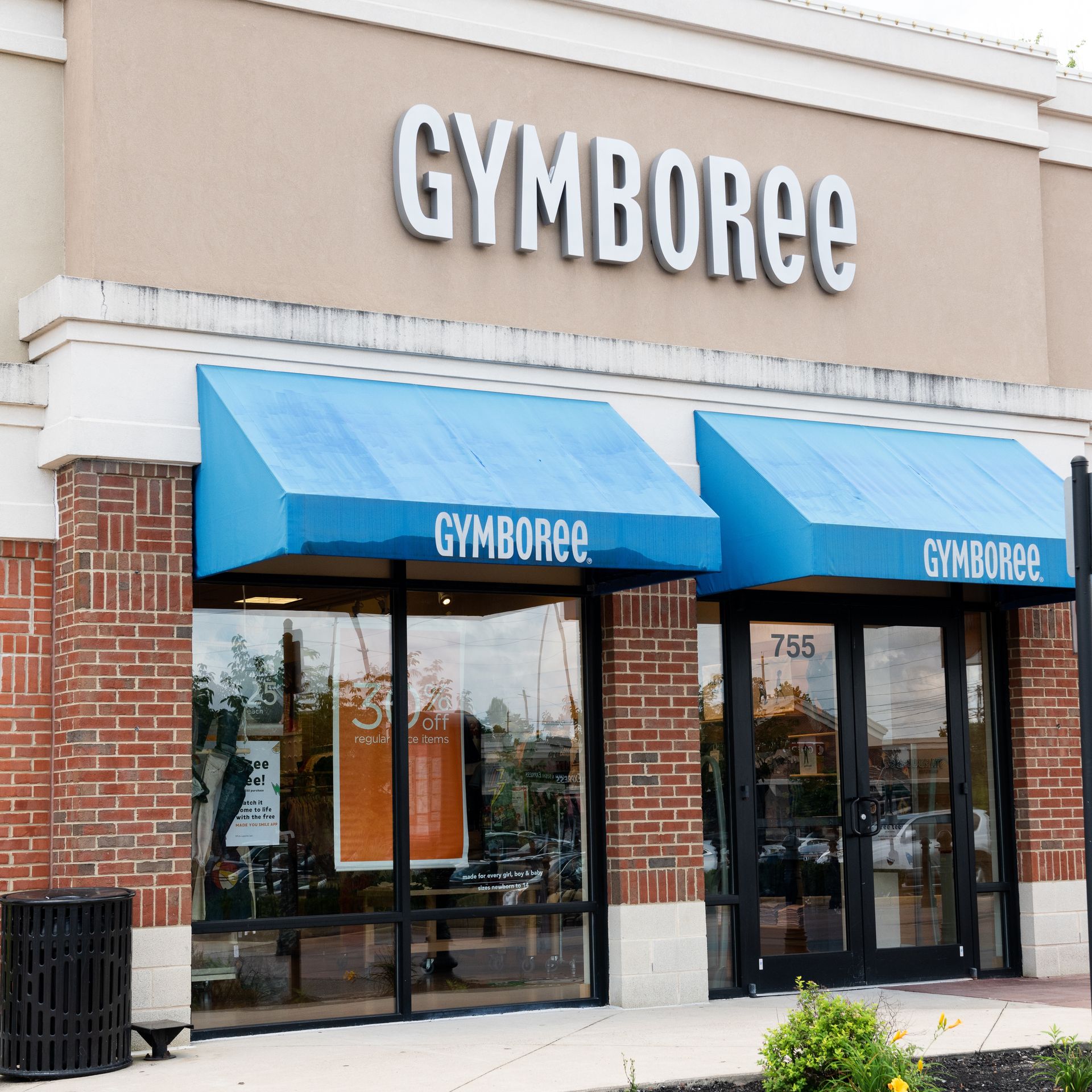 Gymboree to sell Janie and Jack to Gap, name brand to Children's Place