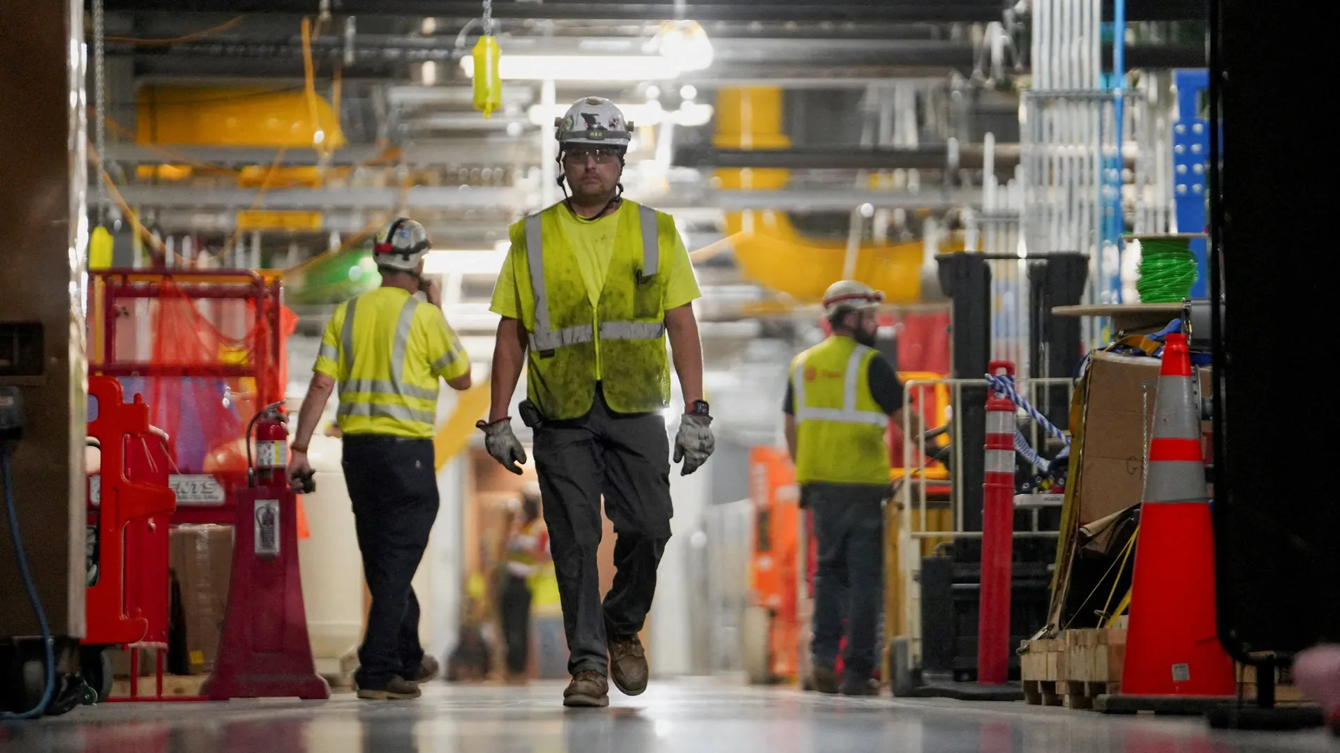 Workers build a Microsoft data center in Mount Pleasant, Wis., last year. Photo: Audrey Richardson/Reuters