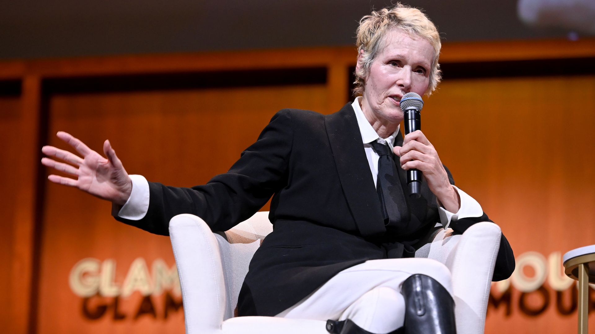 E Jean Carroll