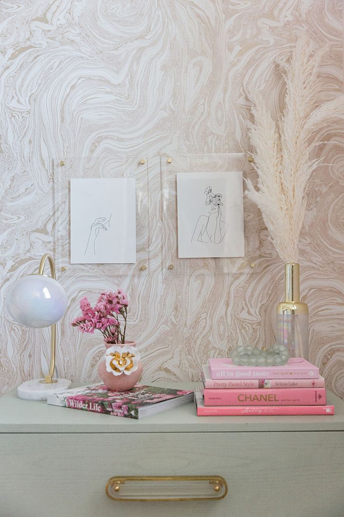 Mckenna Bleu girly room wallpaper detail