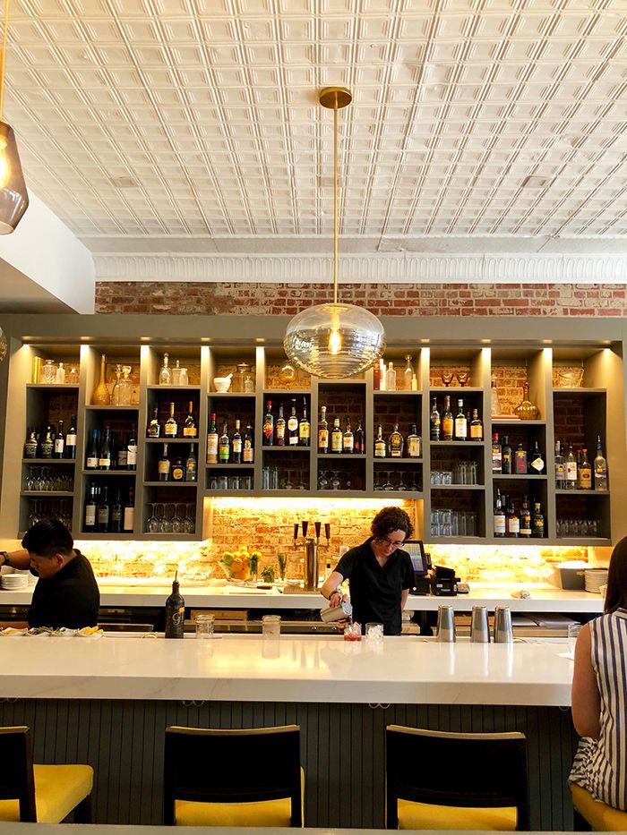 bar-at-the-stanley-restaurant-charlotte