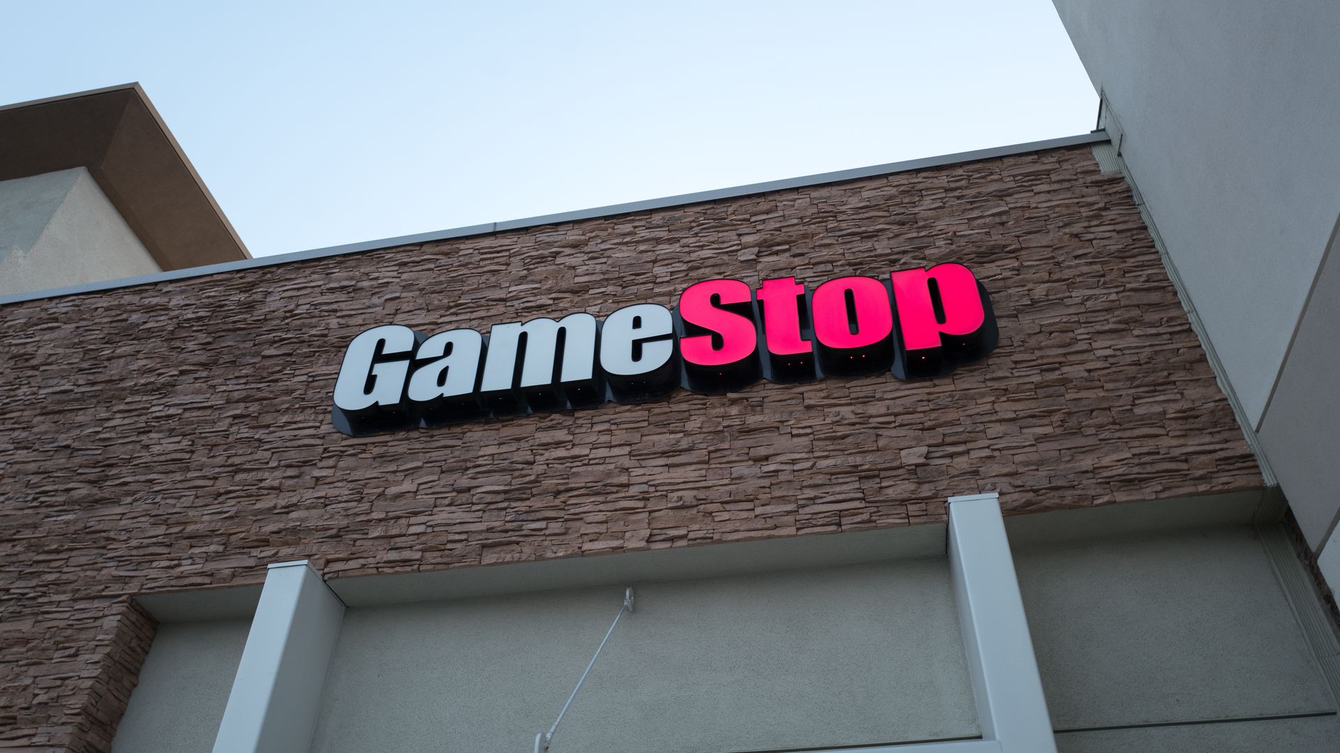 GameStop storefront 