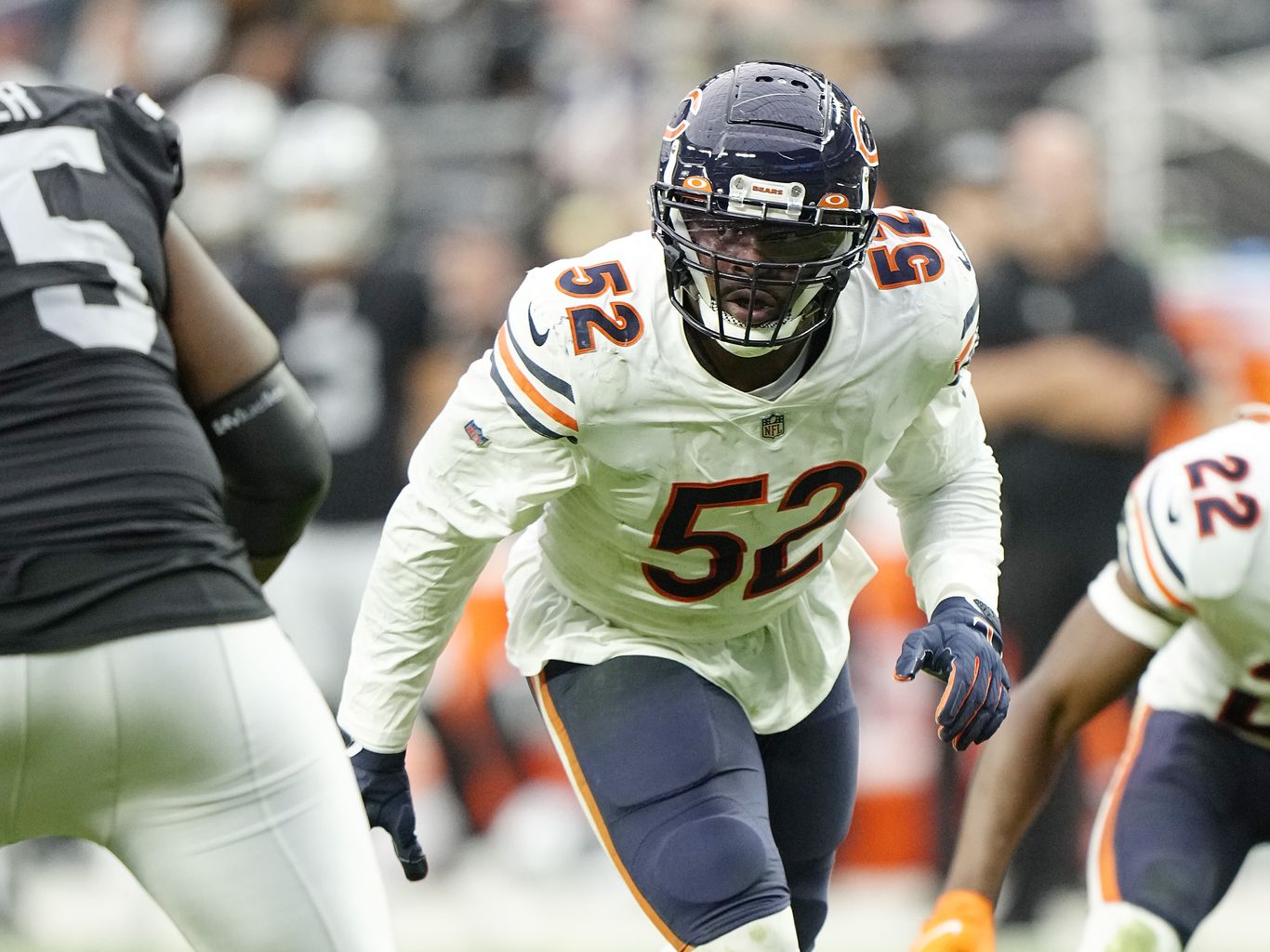 The Chicago Bears season hinges on Justin Fields and a new defense - Axios  Chicago