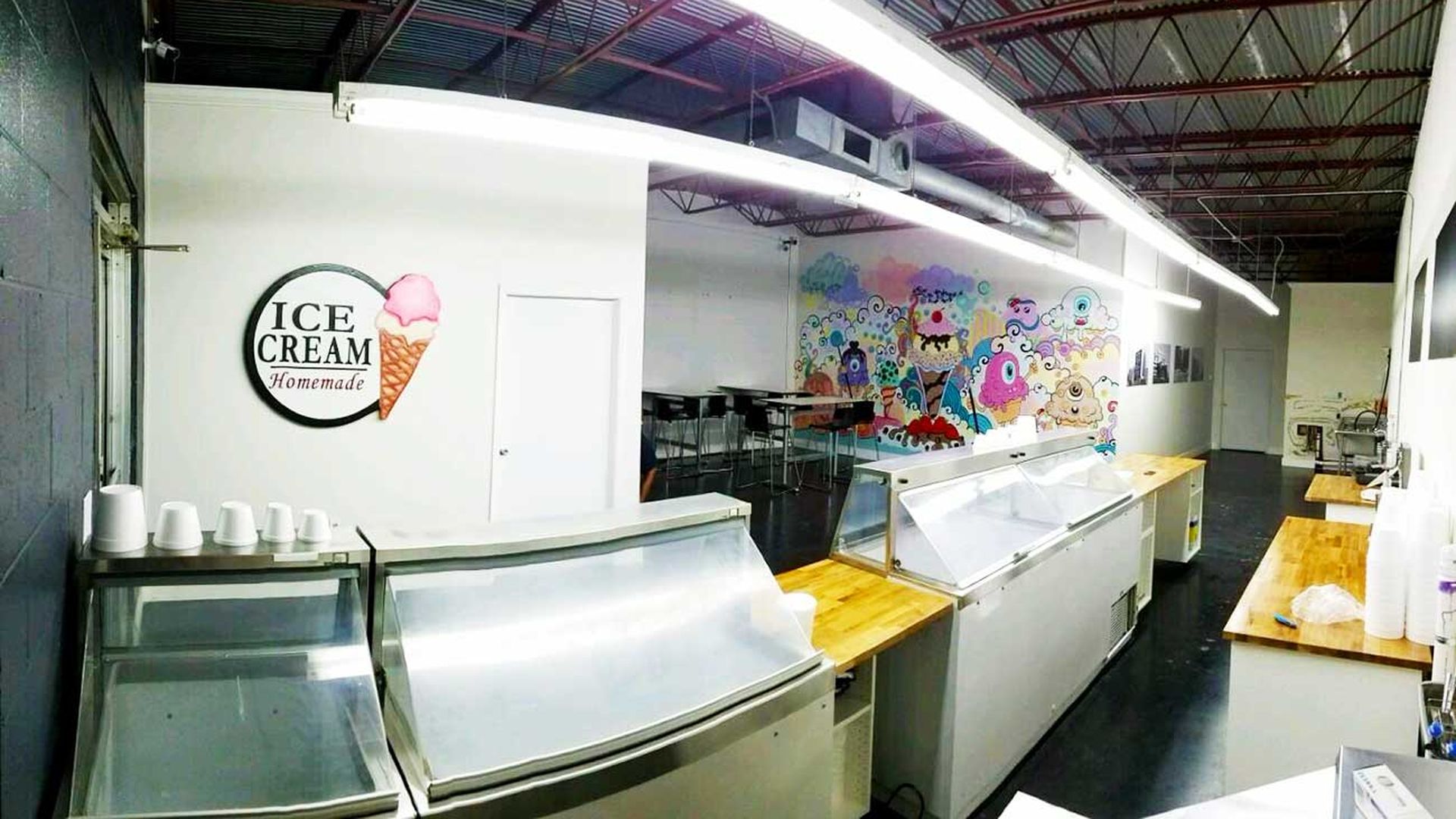 FIRST LOOK Two Scoops Creamery is opening early next week Axios